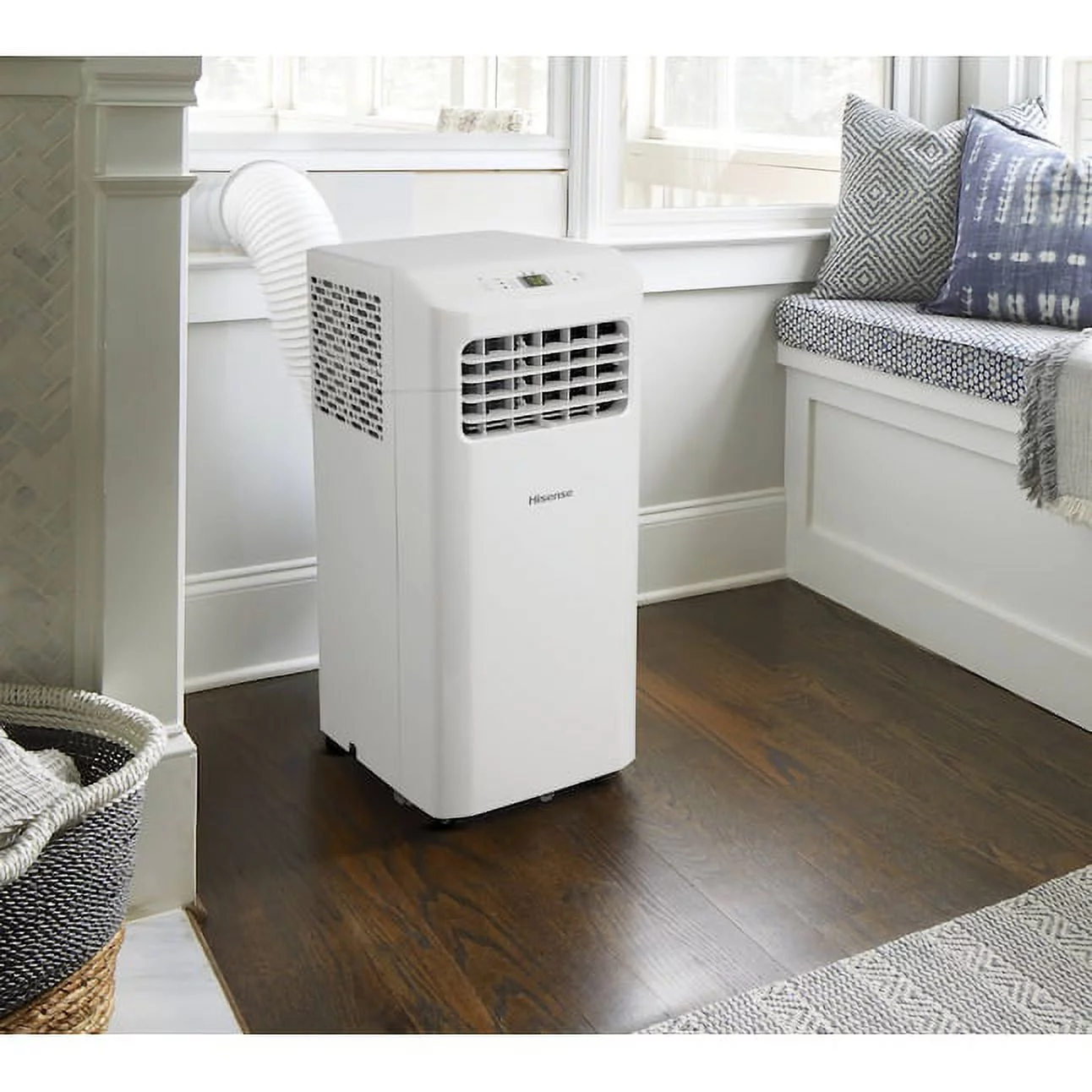 Restored Hisense 5000-BTU 115-Volt Vented Portable Air Conditioner, White (Refurbished)