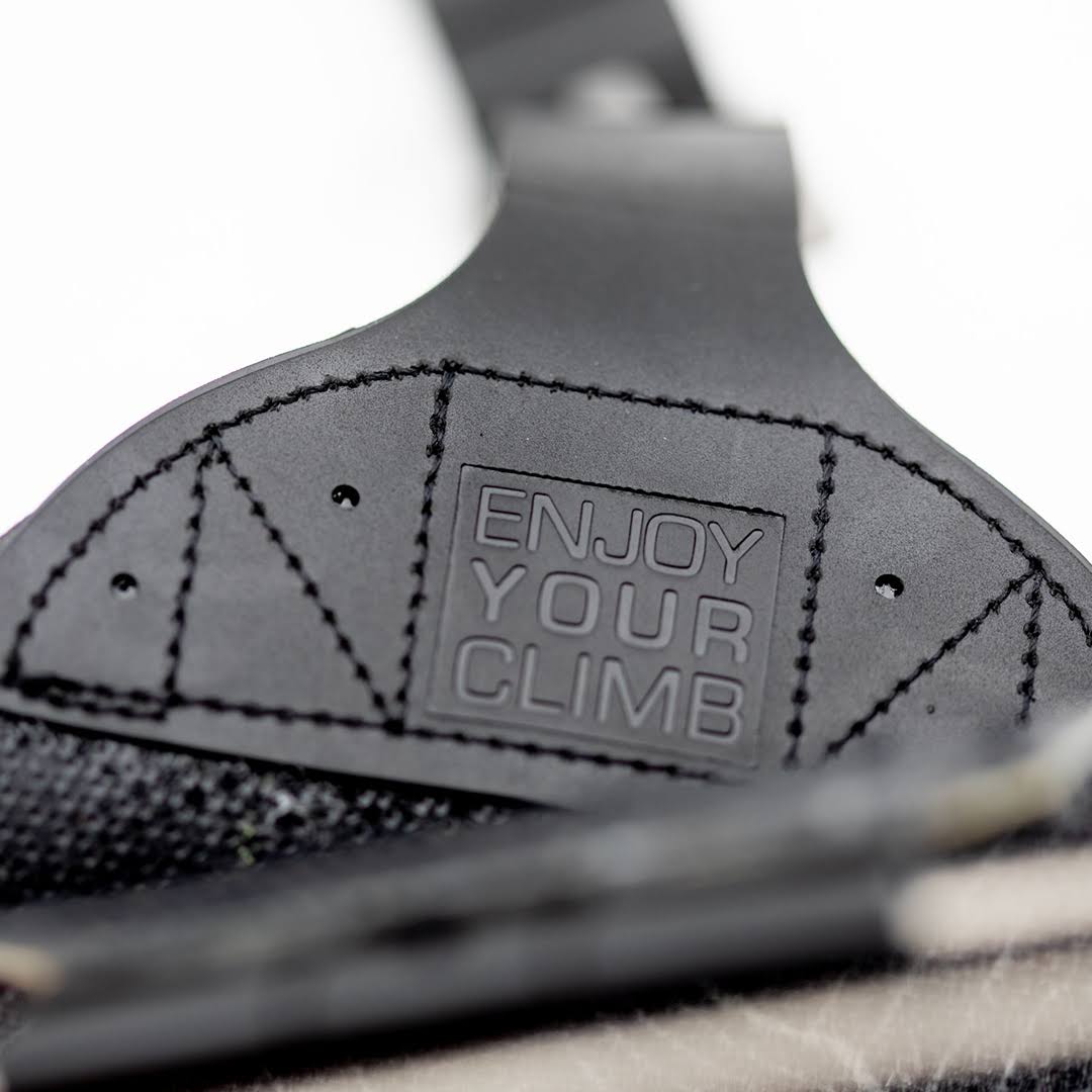 Jones Nomad Quick Tension Tail Clip Splitboard Skins (A)