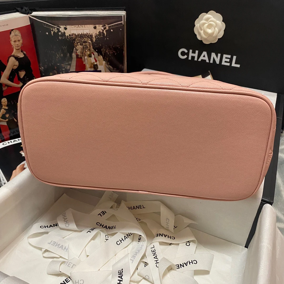 Chanel Medallion Tote Gold Hardware Caviar Pink For Women, Women&rsquo;s Handbags, Shoulder Bags 15.6in/32cm