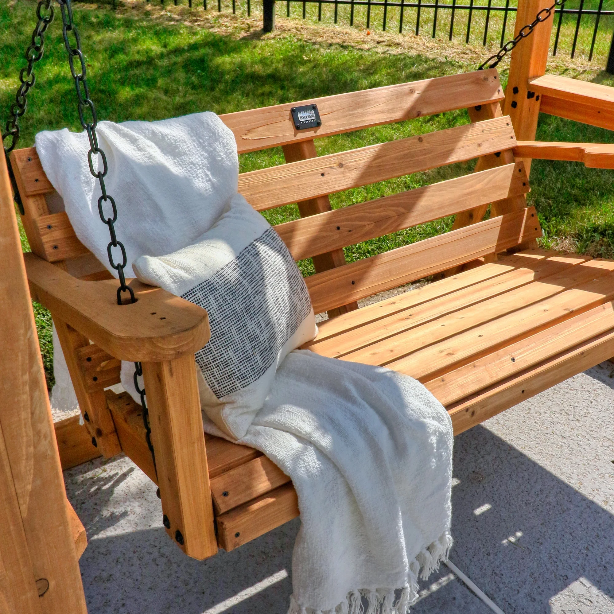 Backyard Discovery Pergola Swing Callahan - Radiant Selections