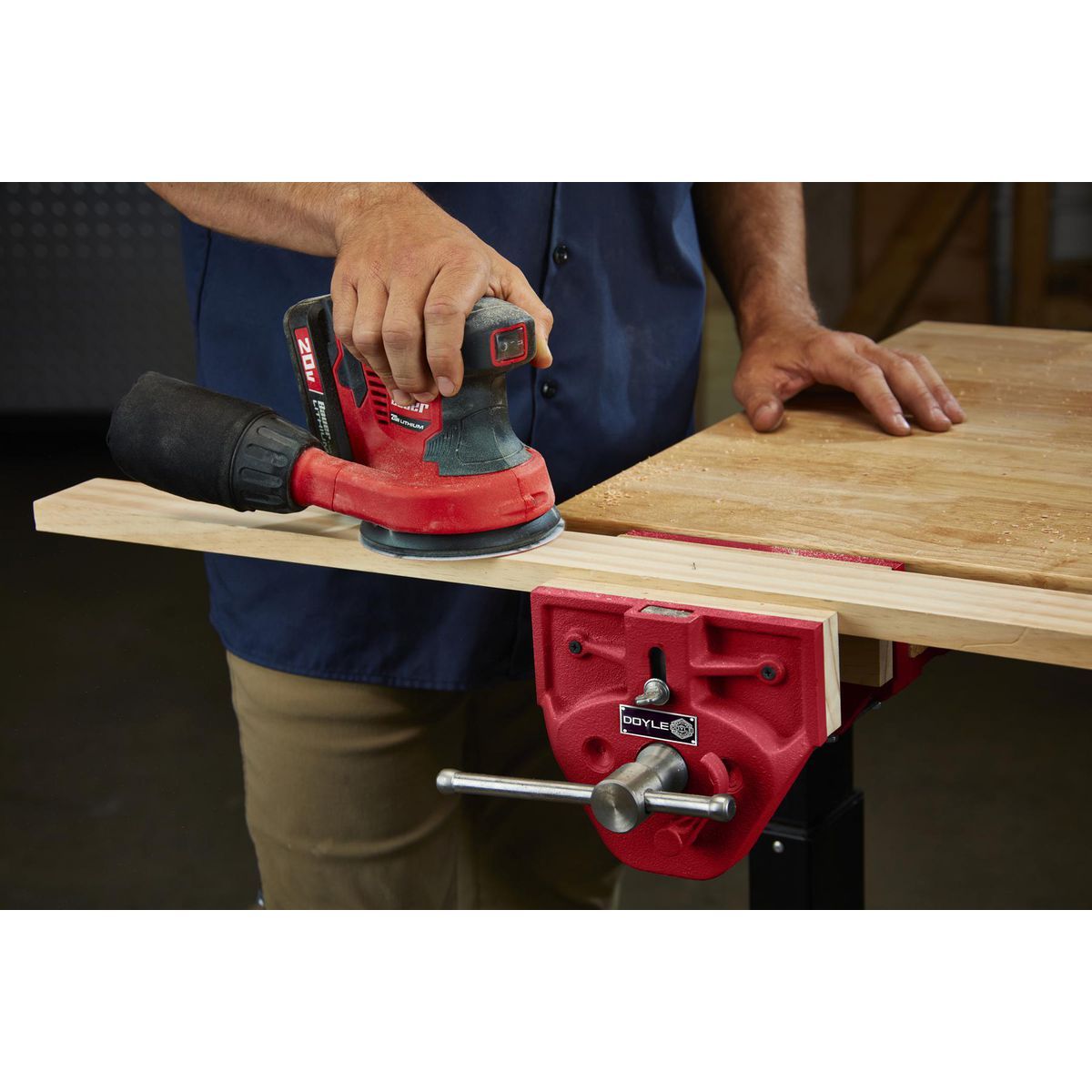 DOYLE 7 in. Carpenters Vise