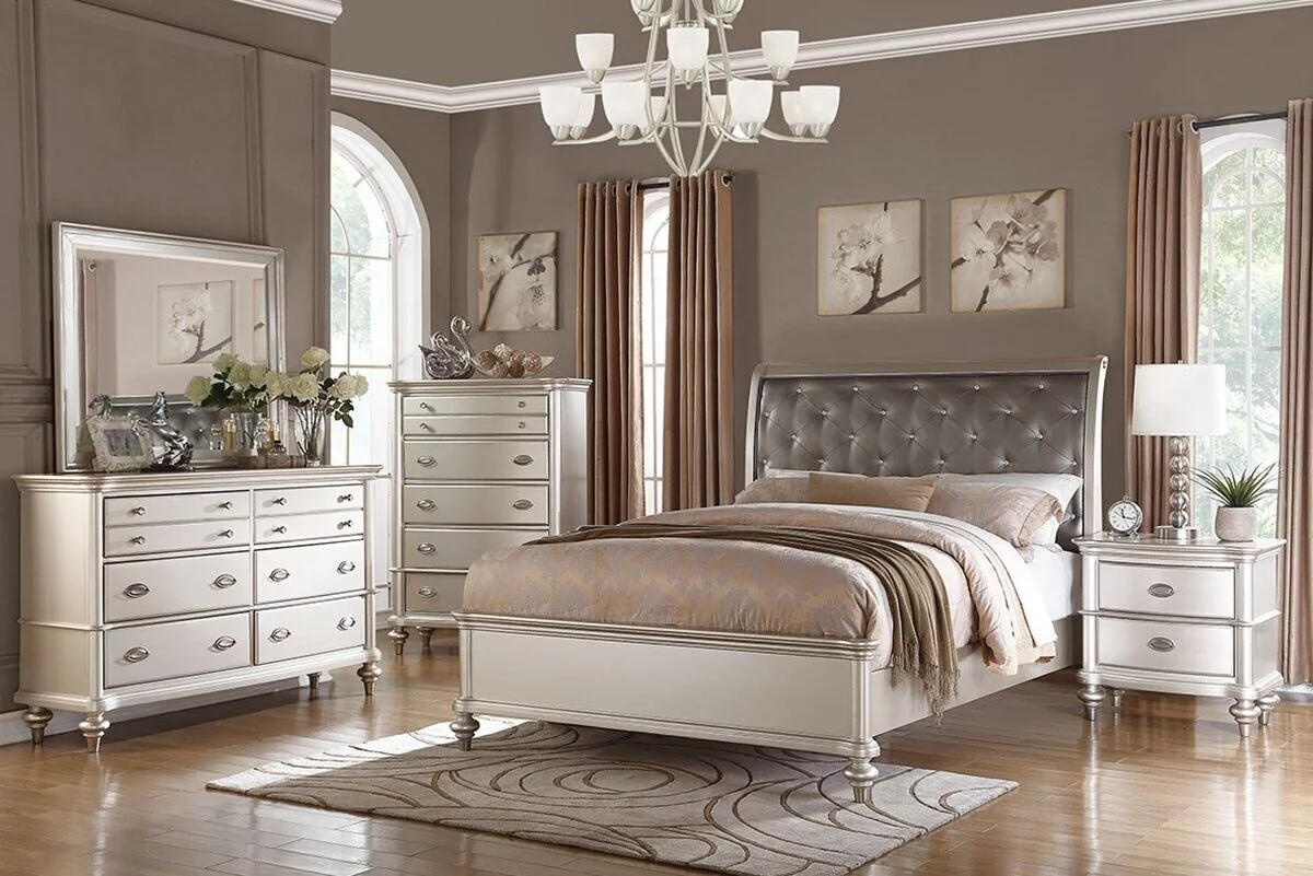 Traditional Look Queen Size Bed 4pc Set Faux Leather Tufted Headboard Dresser Mirror Nightstand Silver Finish Bedroom Furniture
