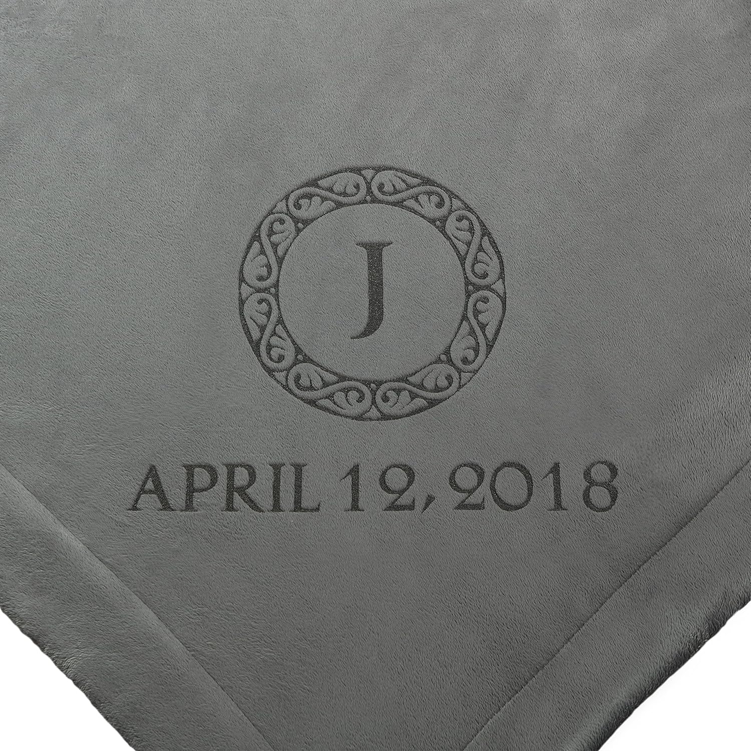Custom Catch Personalized Unique Wedding Couple Gifts - Anniversary, Engagement Gift Blanket (Hearts)