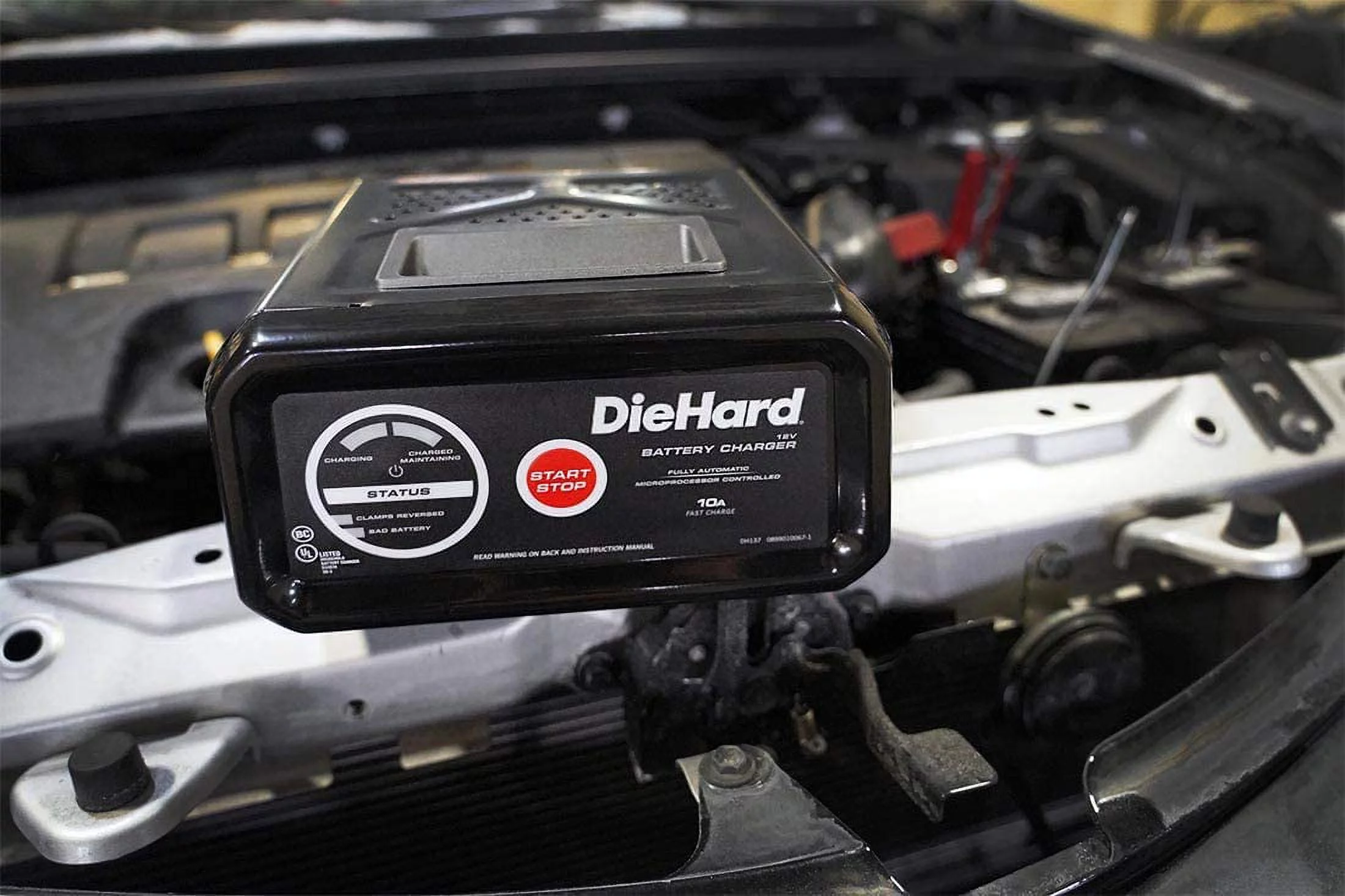 DieHard Automatic 12 V 10 amps Battery Charger