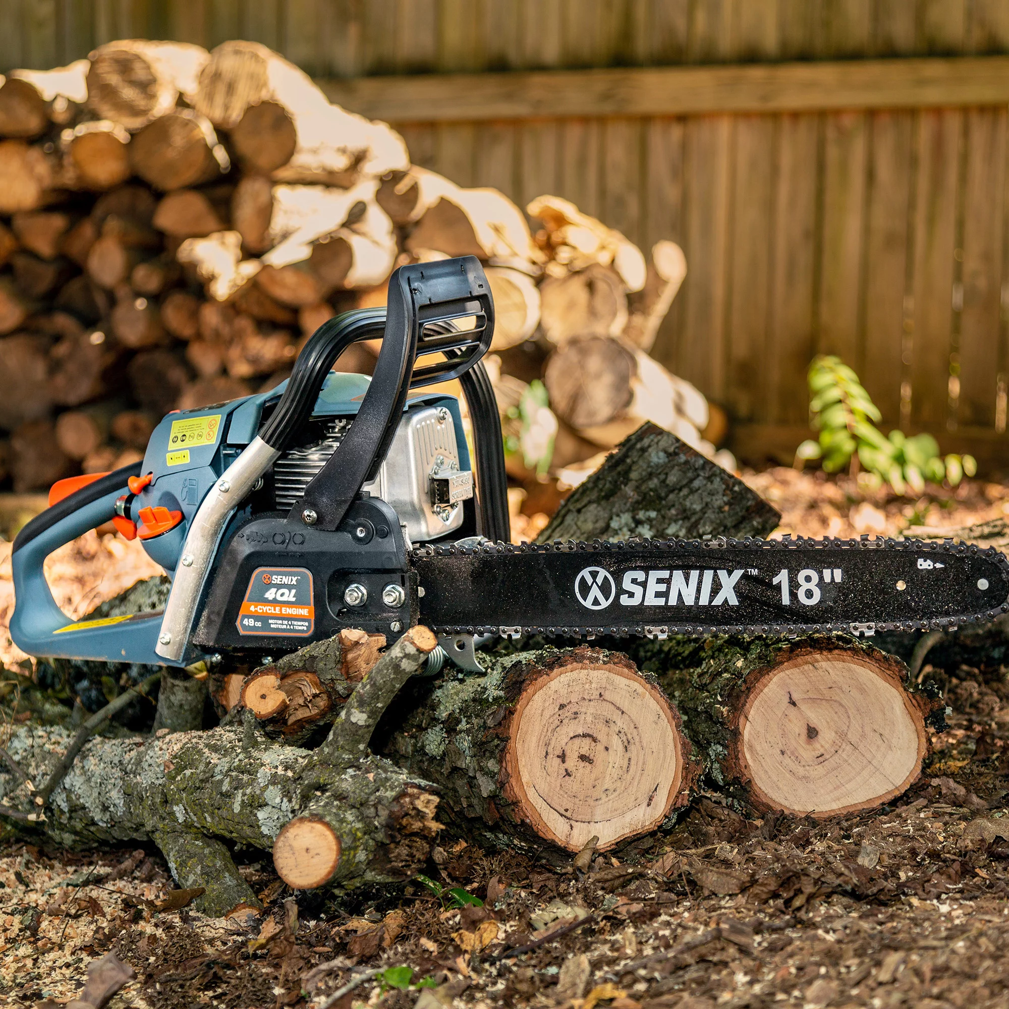 SENIX 49 cc 4-Cycle Gas Powered Chainsaw, 18-Inch Oregon Bar and Chain, CS4QL-L1