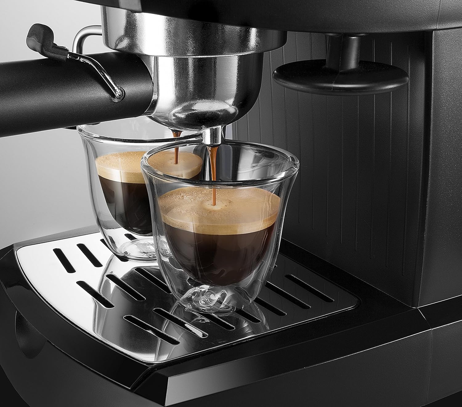 DeLonghi EC155M Manual Espresso Machine, Cappuccino Maker