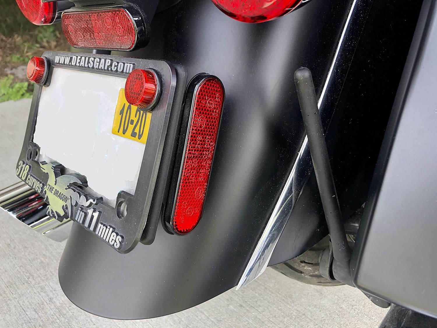 AntennaMastsRus - The Original 6 3/4 Inch is Compatible with Indian Challenger | Pursuit | Roadmaster (2015-2024) - Short Rubber Antenna