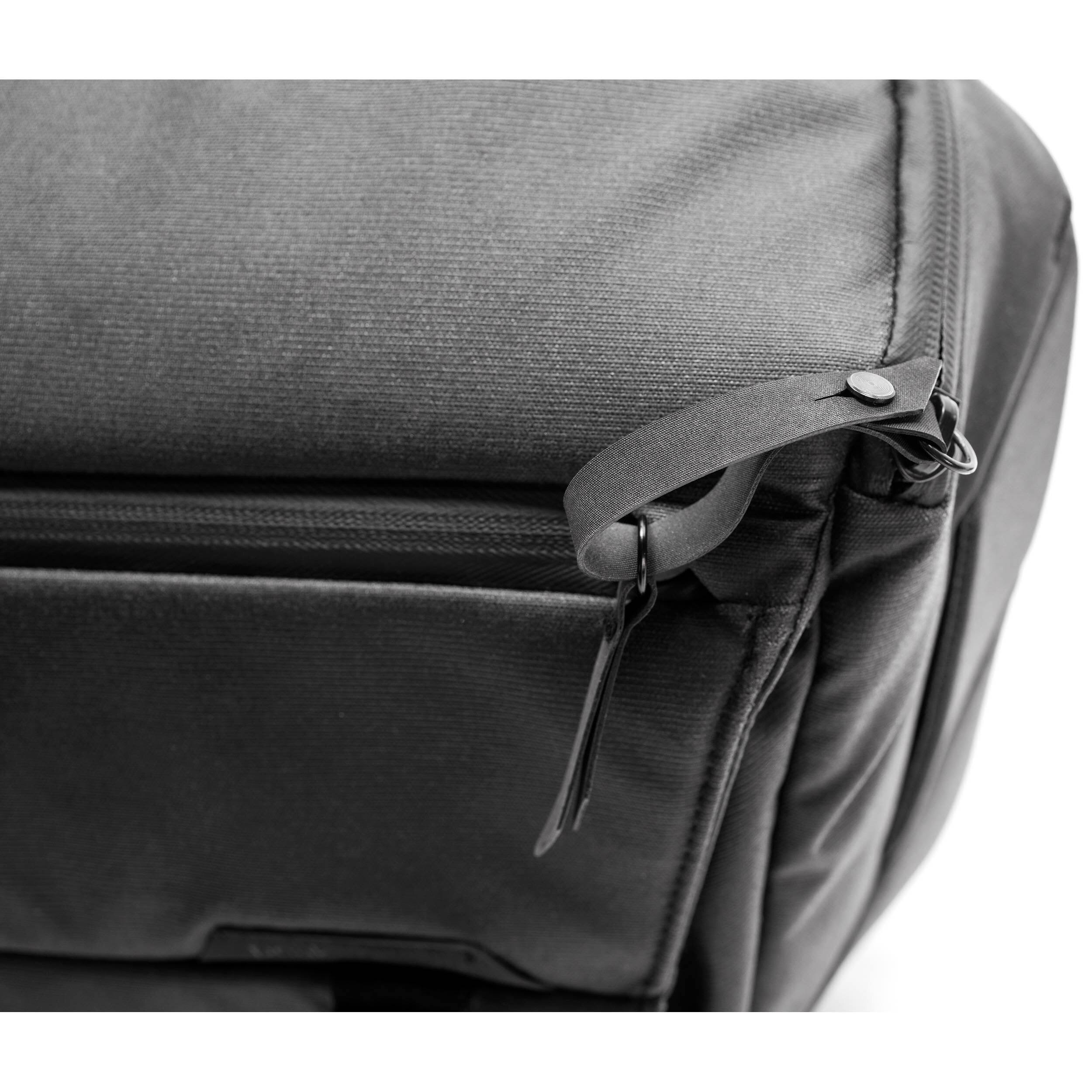 Peak Design EVERYDAY Sling Camera Carrying Bag - 13x22 - Black
