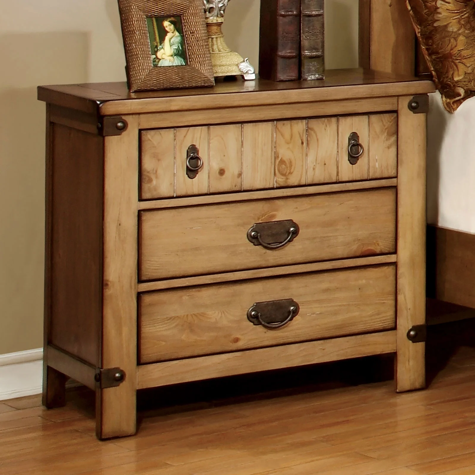 Classic Bedroom Furniture 4pc Bedroom Set Queen Size Bed Dresser Mirror Nightstand Weathered Finish