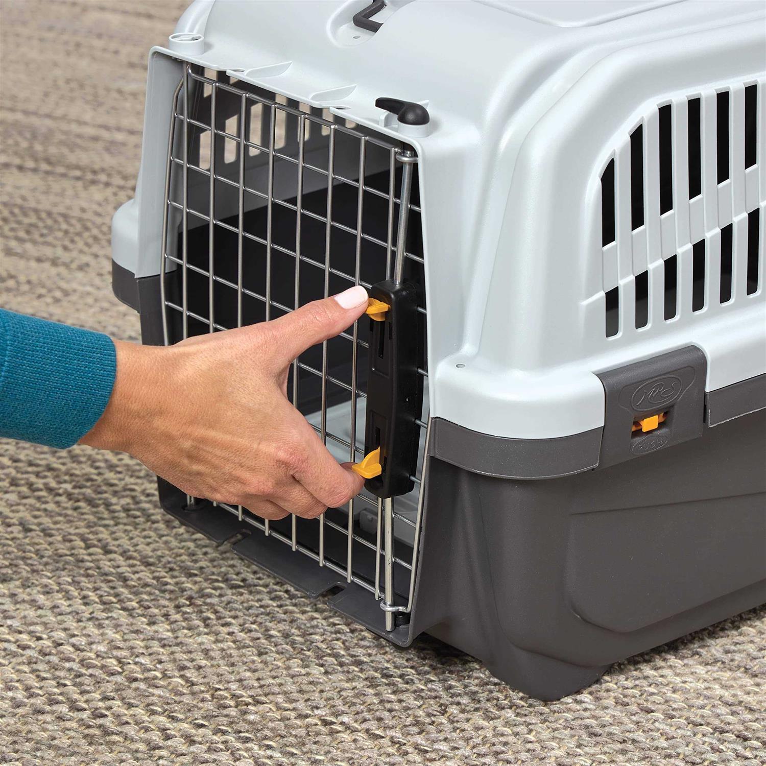 Midwest Homes for Pets Skudo 24” Plastic Cat Carrier with Integrated Litter Pan - Pet Supplies online store