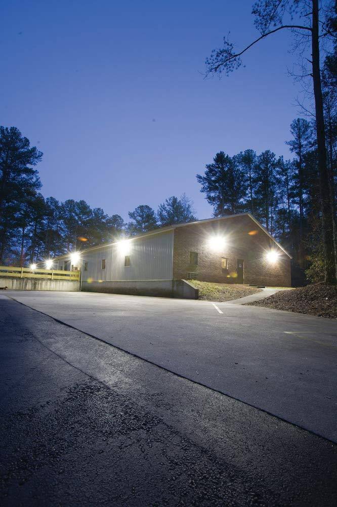 Lithonia Lighting TWH 250S TB LPI Wall Pack,250W,120-277V