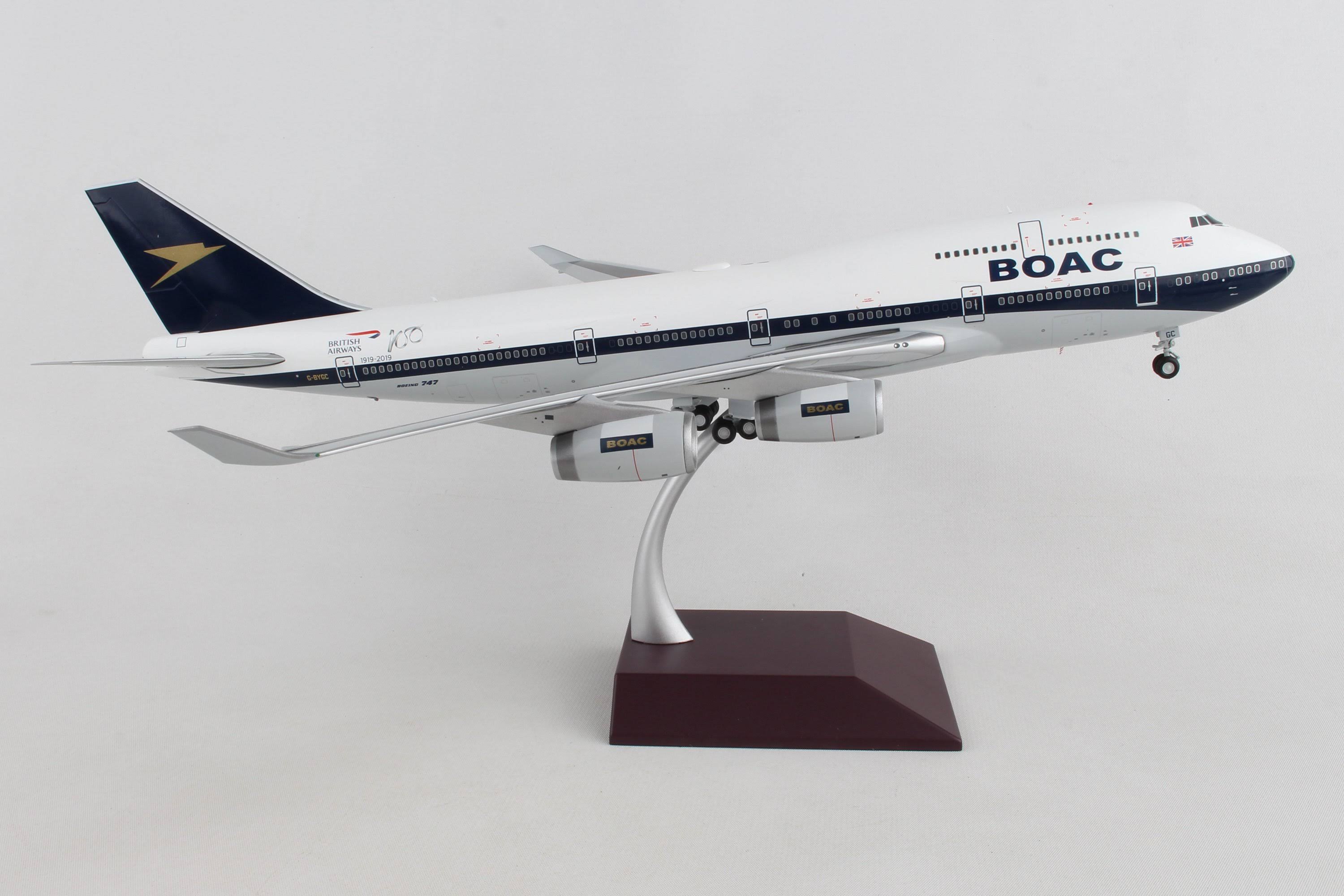 GeminiJets British Airways Boeing 747-400 (BOAC Retro Livery) G-BYGC 1/200 G2BAW834