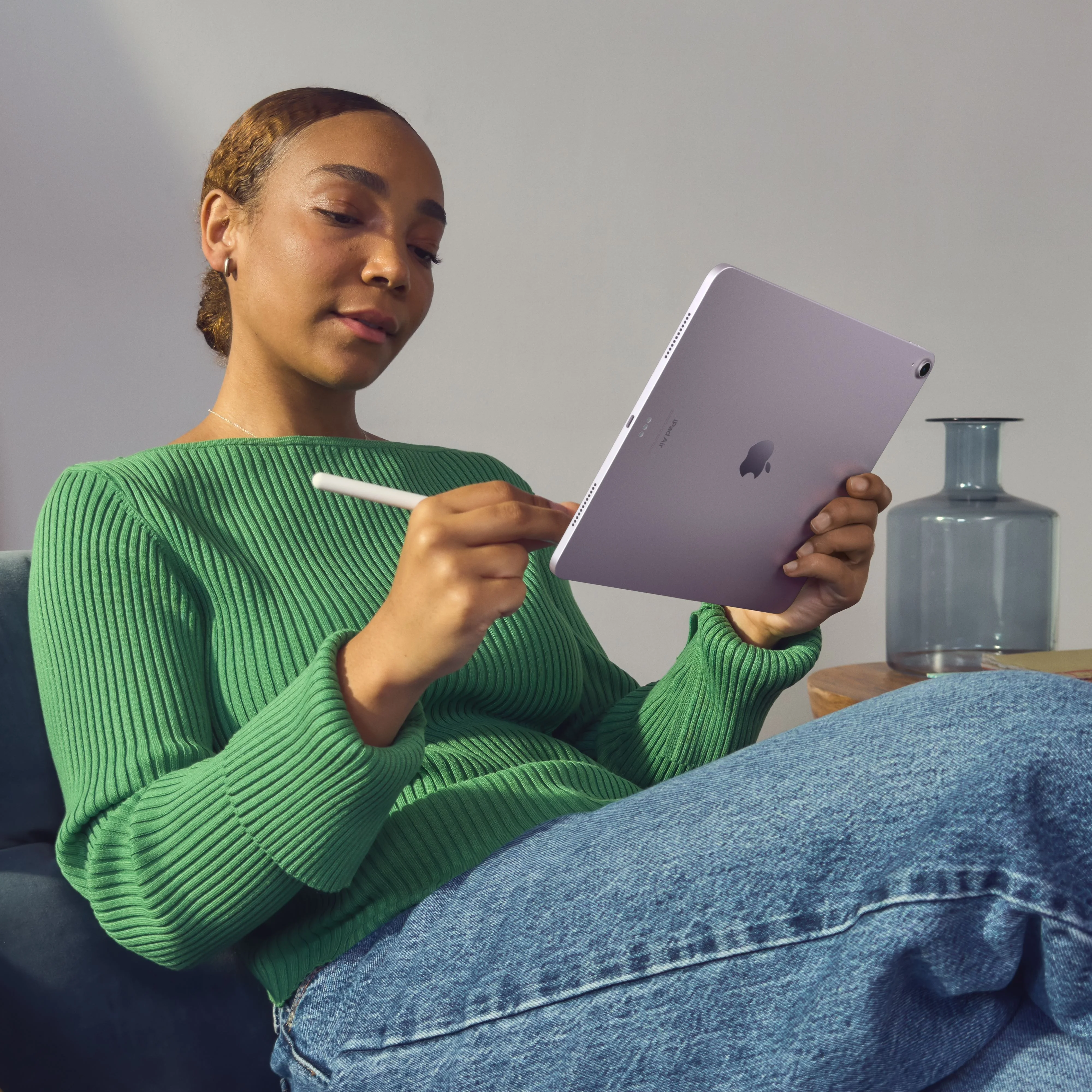 2024 Apple 11-inch iPad Air M2 Wi-Fi 128GB - Blue - Curated Treasures Market