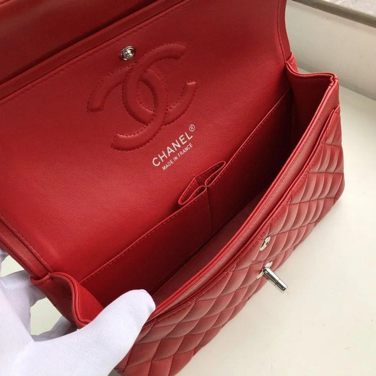 Chanel Classic HandBag Red For Women 9.9in/25.5cm A01112