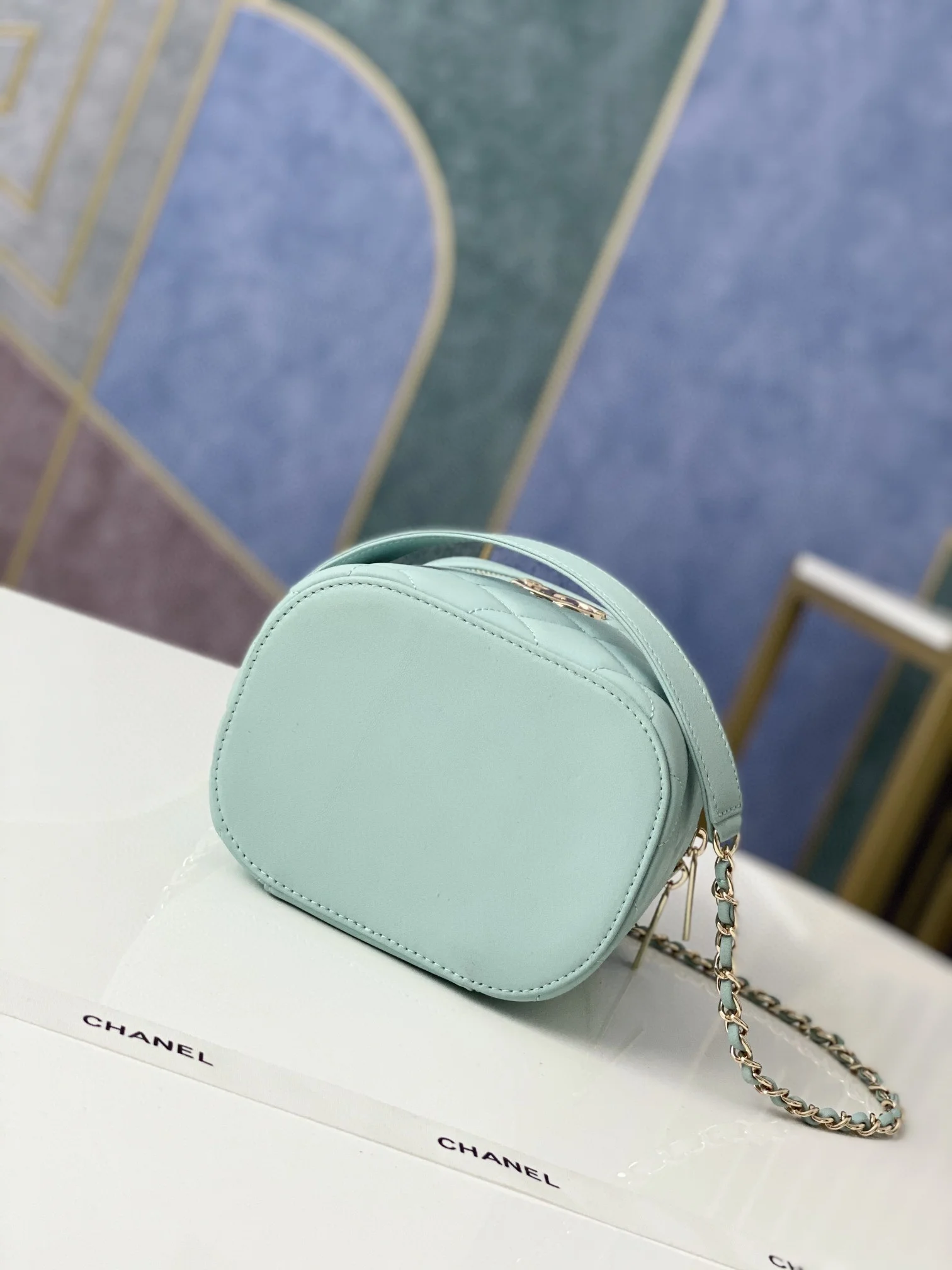 Chanel Vanity Case Gold Hardware Light Green For Women, Women&rsquo;s Handbags, Shoulder Bags 9.4in/24cm