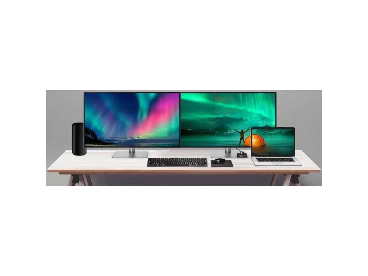 BenQ 32" (31.5" Viewable) 60 Hz IPS UHD Monitor 5 ms 3840 x 2160 (4K) HDMI, DisplayPort, Thunderbolt 3, USB, Headphone PD3220U