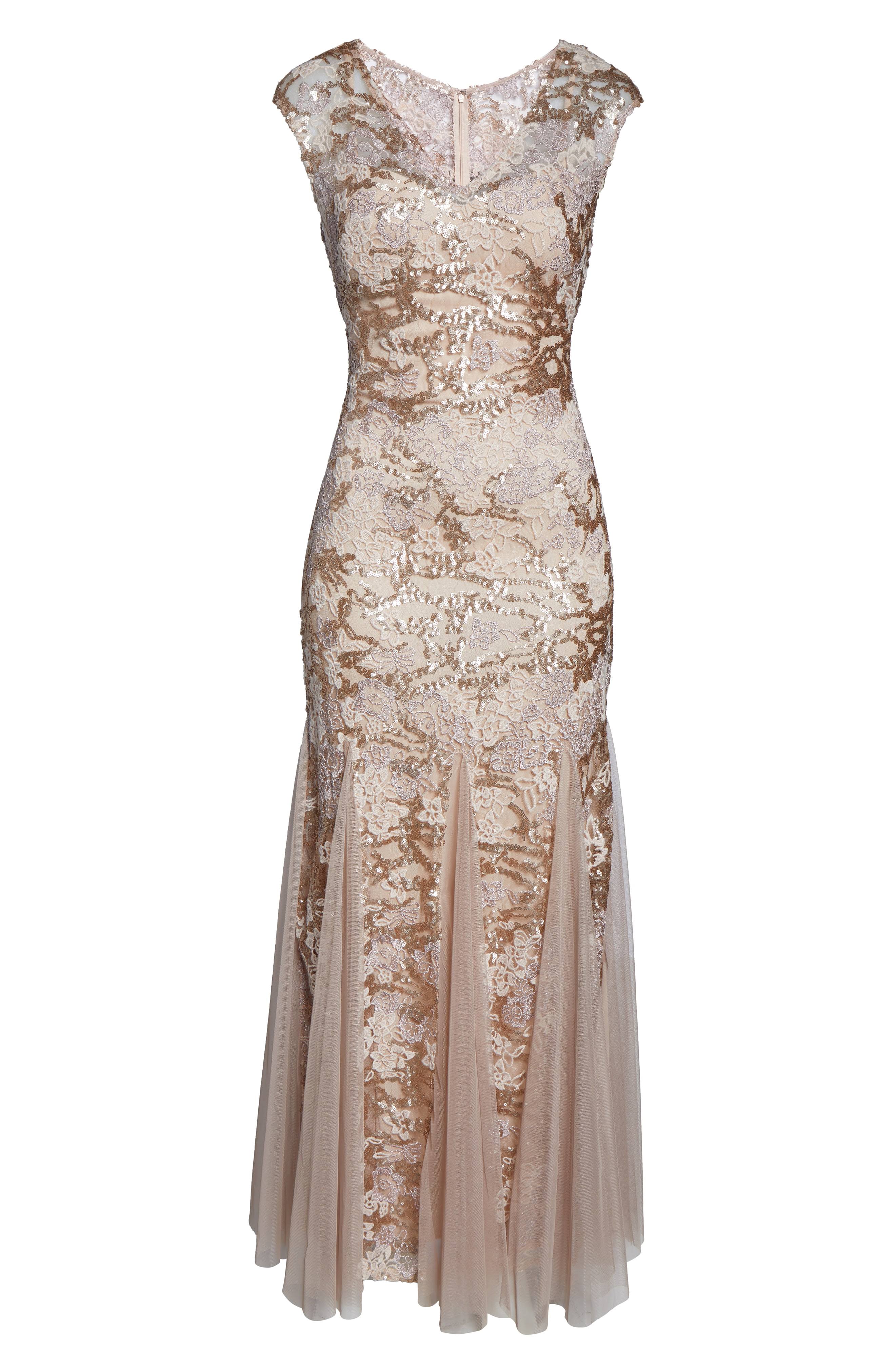 Alex Evenings Illusion Cap Sleeve Embroidered Lace Godet Gown - 16