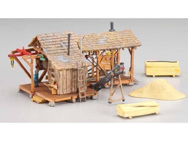 Woodland Scenics HO Built-Up Buzz&s Sawmill