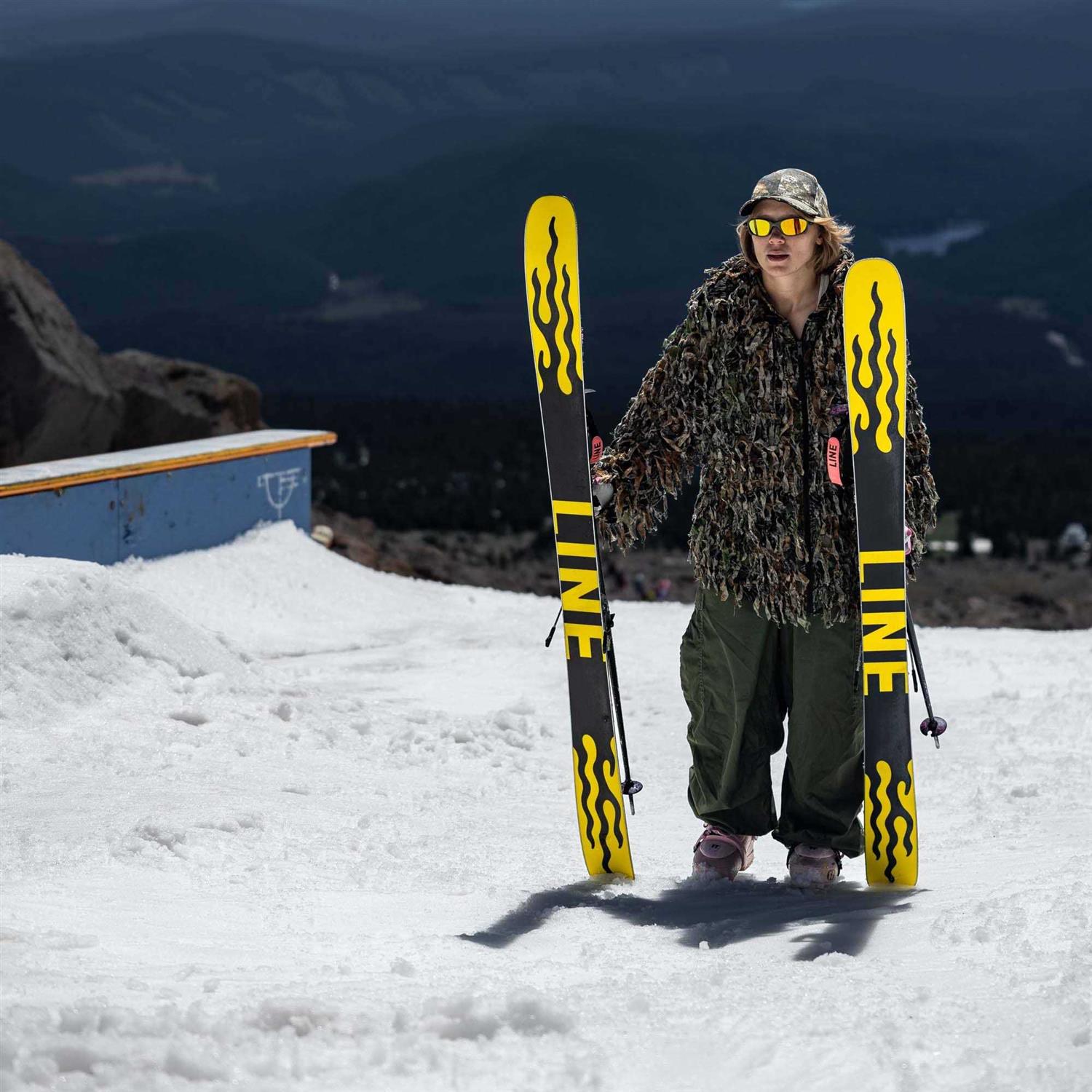 2024 Line Chronic 94 Skis - Sports Supplies Online Store