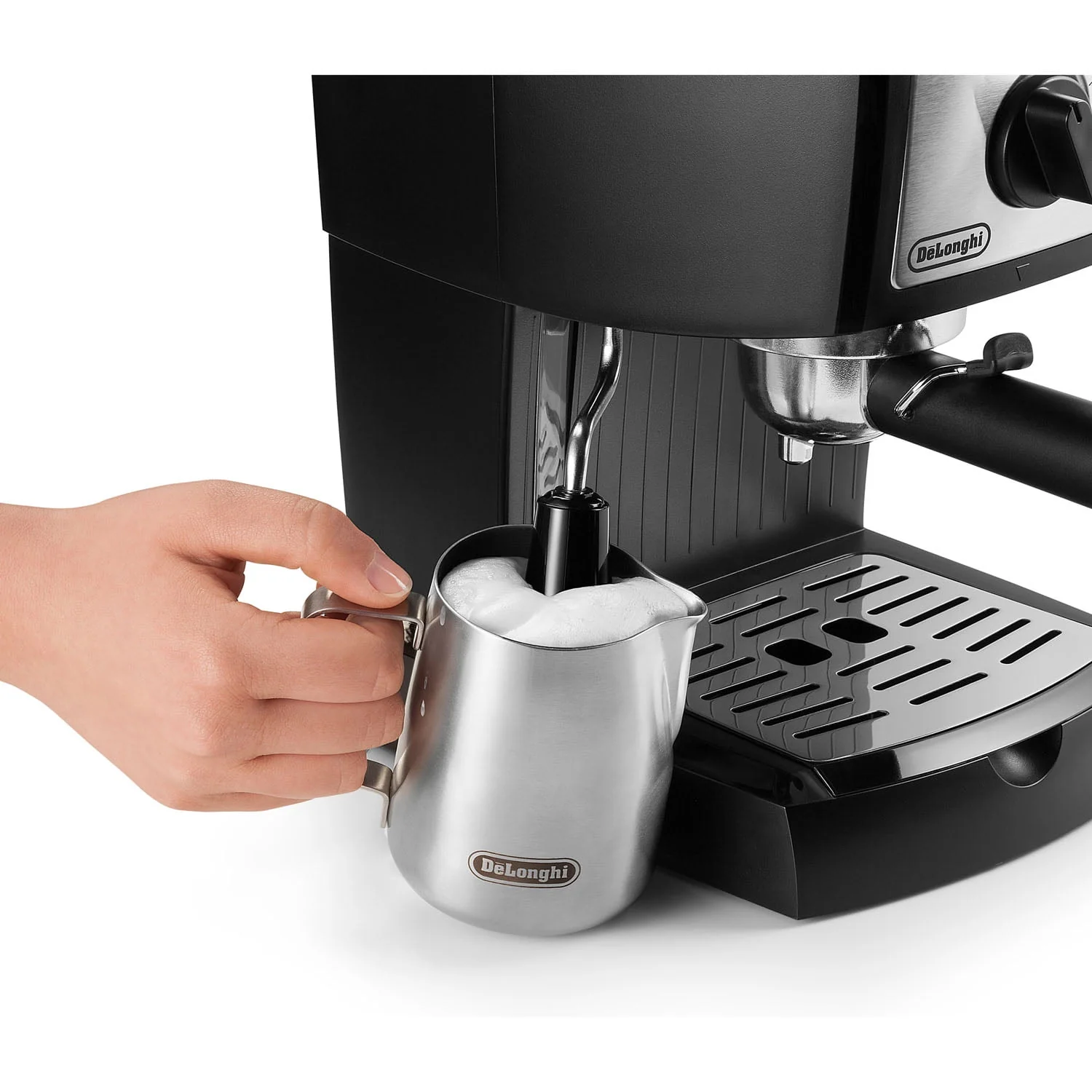 De'Longhi Pump Espresso Machine in Black/Stainless