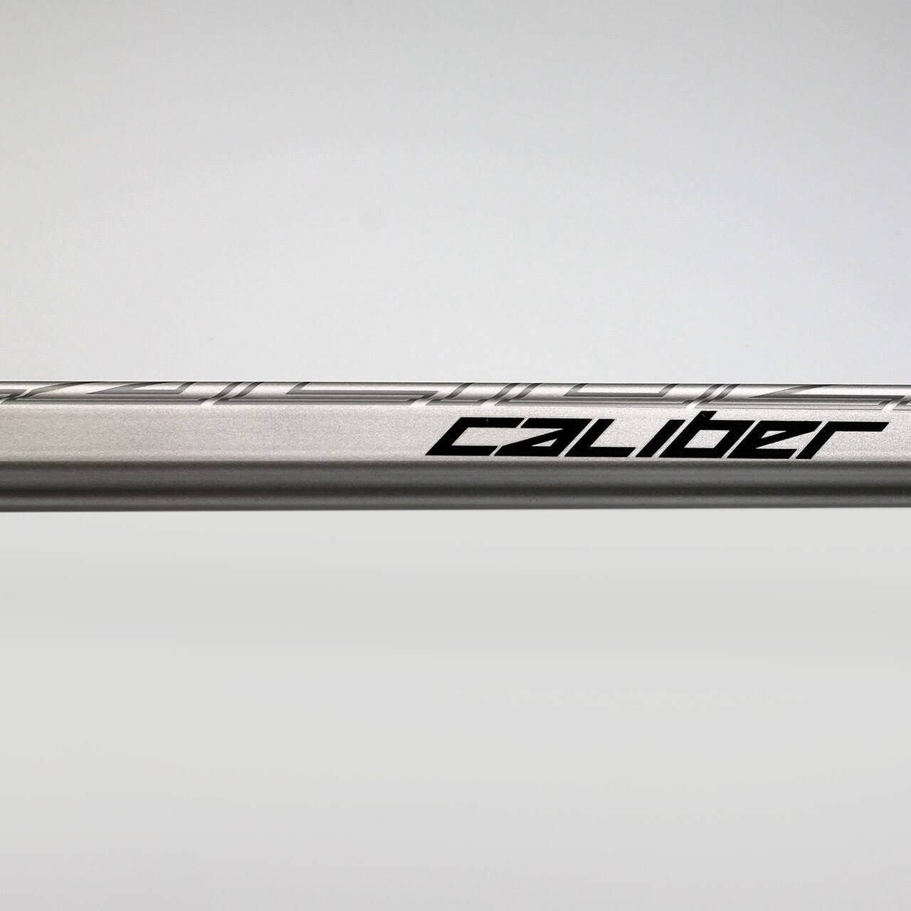 Maverik Caliber Lacrosse Shaft Black - Defense