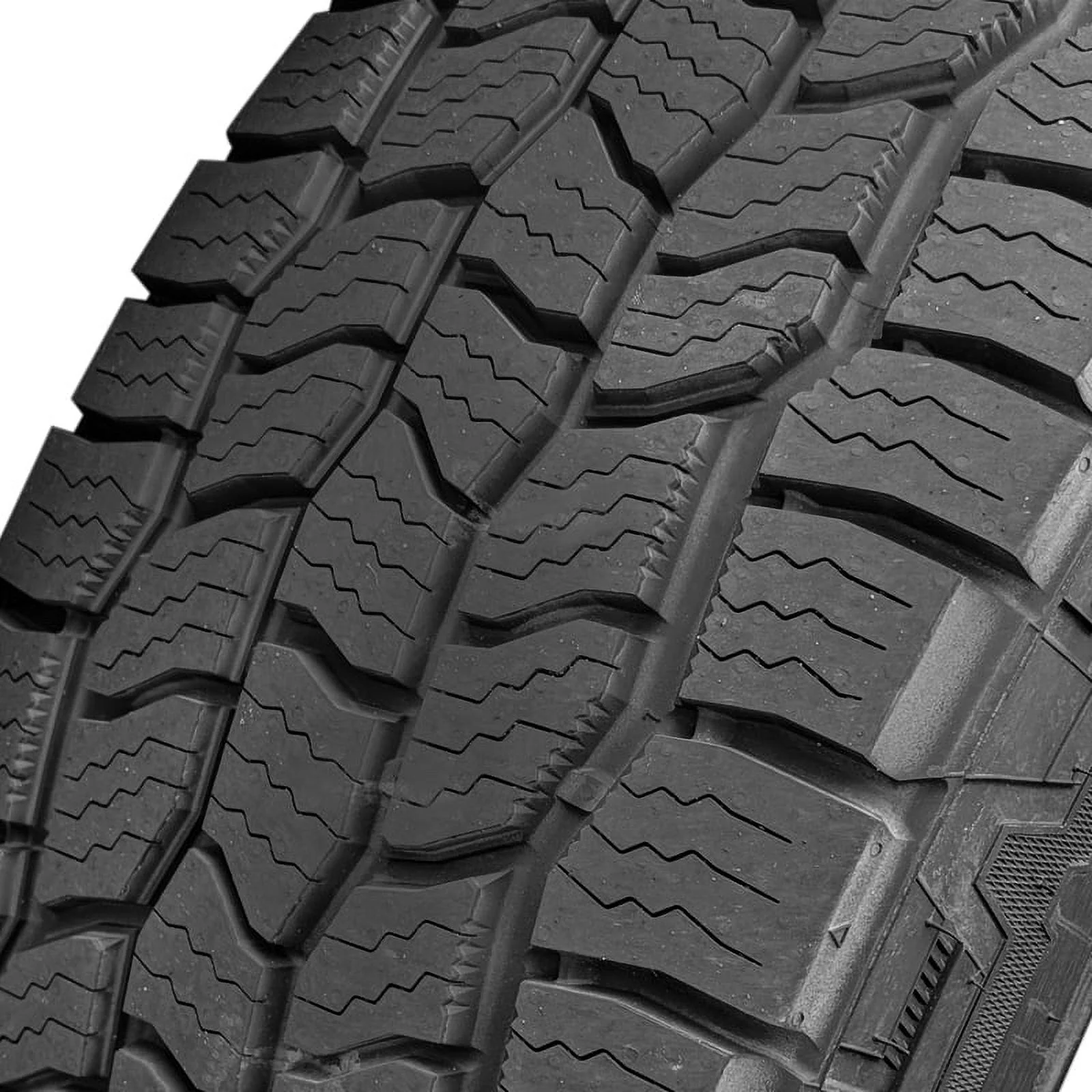 Cooper Discoverer AT3 4S All-Terrain Tire - 235/70R16 106T