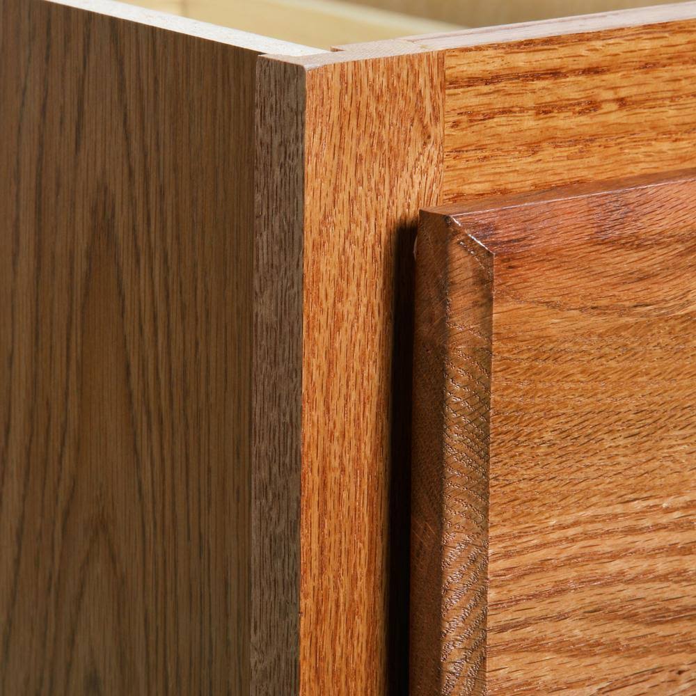 Interline 2478222 36 x 24 in. Hampton Blind Corner Base Cabinet Oak