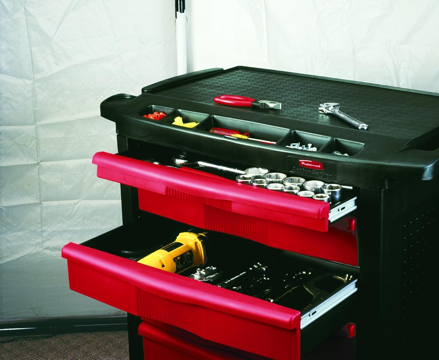 Rubbermaid Commercial Trademaster 5 Drawer Mobile Work Center, 33" L x 20" W x 34" H, Black/Red (FG773488BLA)