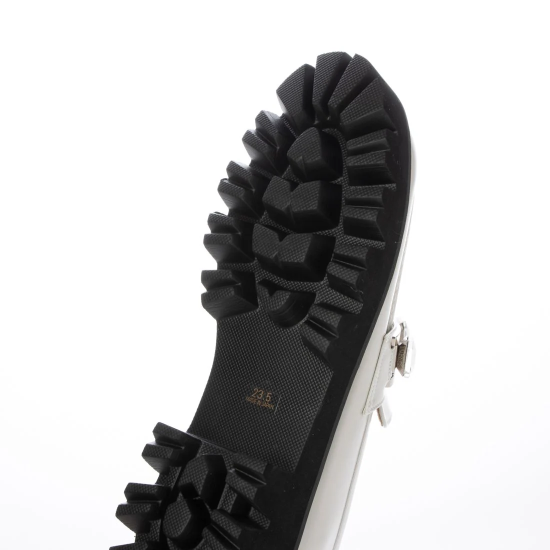 [24SS] Emma Francis Track Sole Beaded Loafers