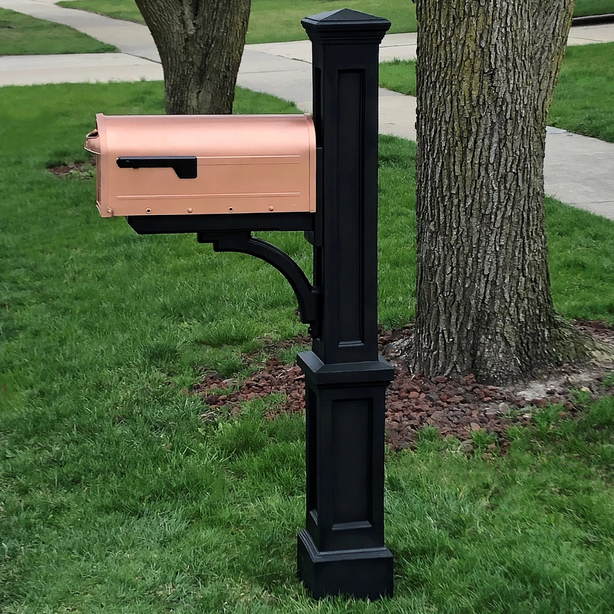 Mayne Newport Plus Single Arm Mail Post - Black - 25in L x 8in W x 56.5in H (5813-B)