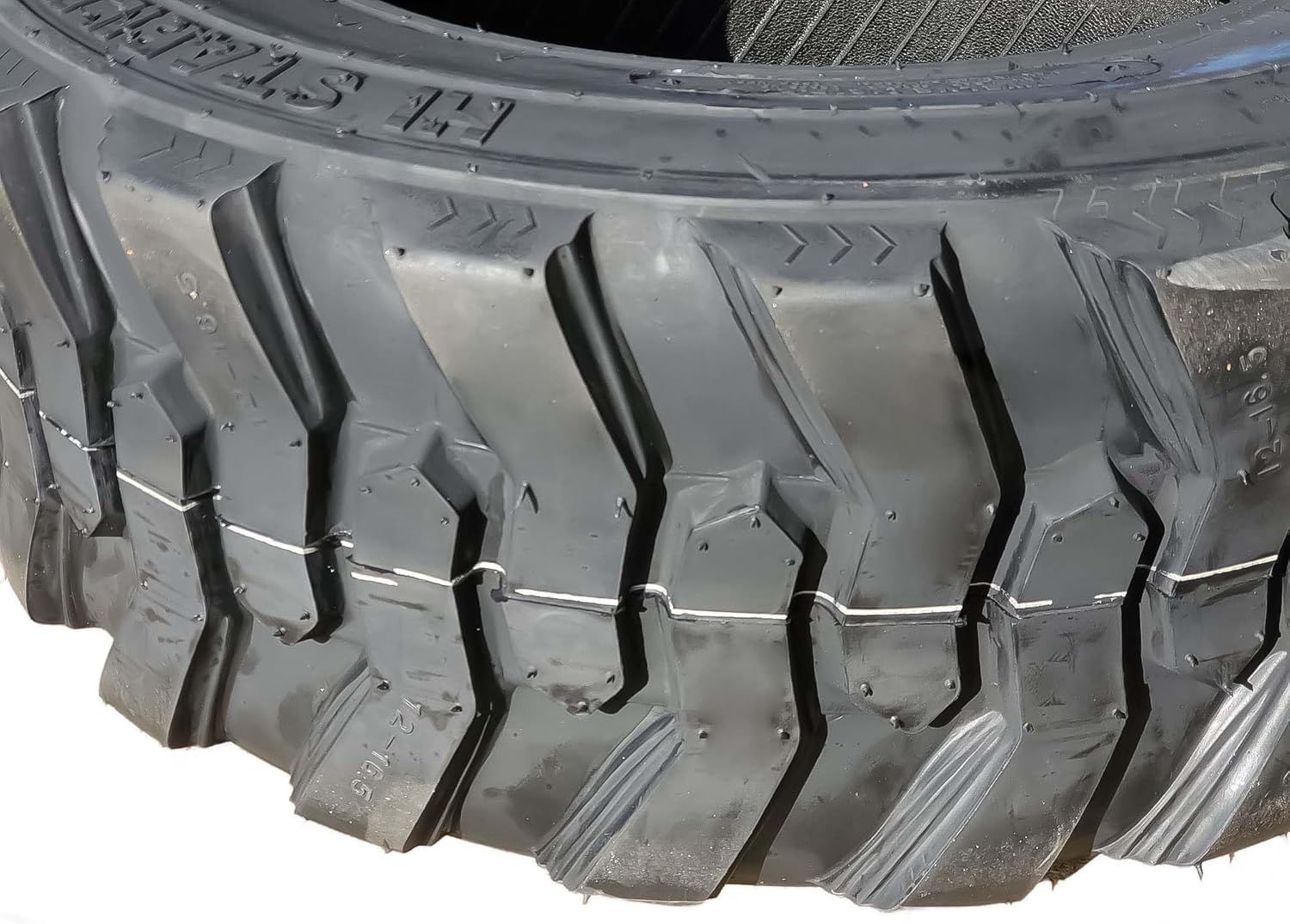 One New Super Guider Heavy Duty 12-16.5 12x16.5 12 Ply Industrail Skid Steer Tire w/Rim Guard