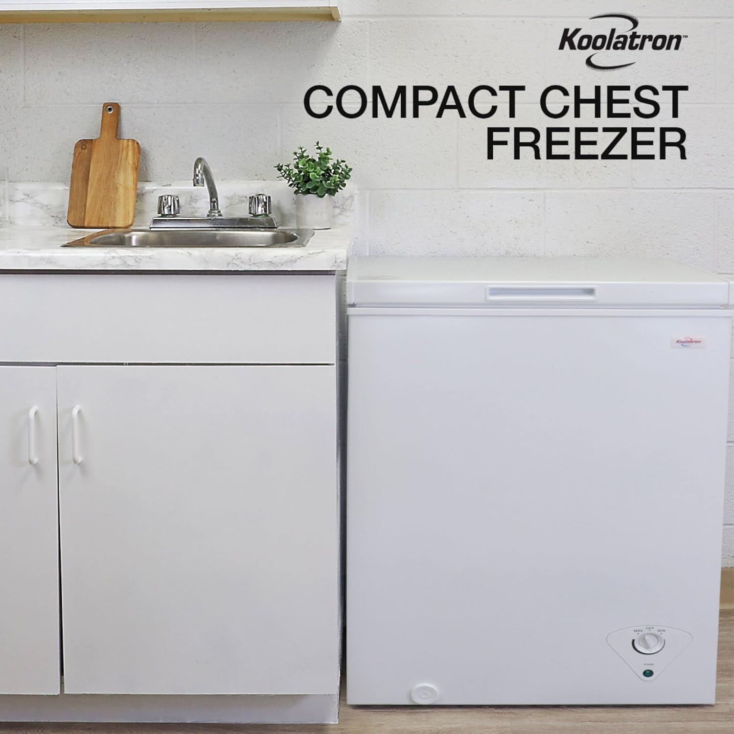 Koolatron Compact Chest Freezer, 5.5 cu ft (155L), White, Manual Defrost Deep Freeze, Storage Basket, Space-Saving Flat Back, Stay-Open Lid