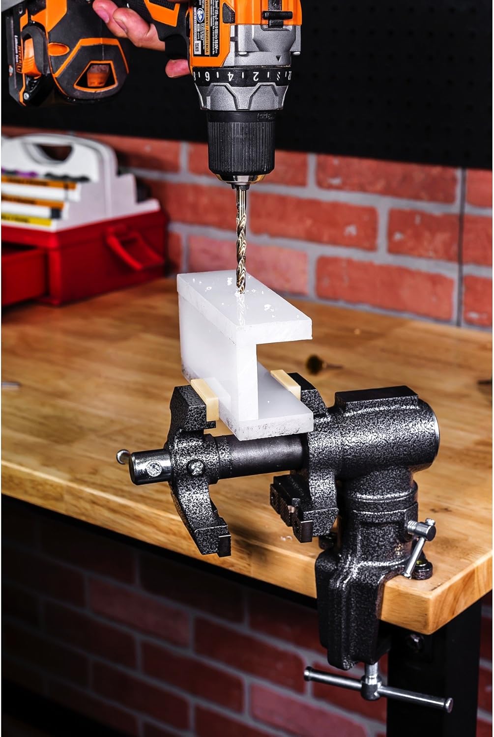 2-1/2 inch Mini Jaw Portable Clamp-on Table Bench Third Hand Vise Swivels and Rotates 360°, 1-1/2 inch and 2-1/2 inch Jaws, Soft Jaw Covers, Jewelry