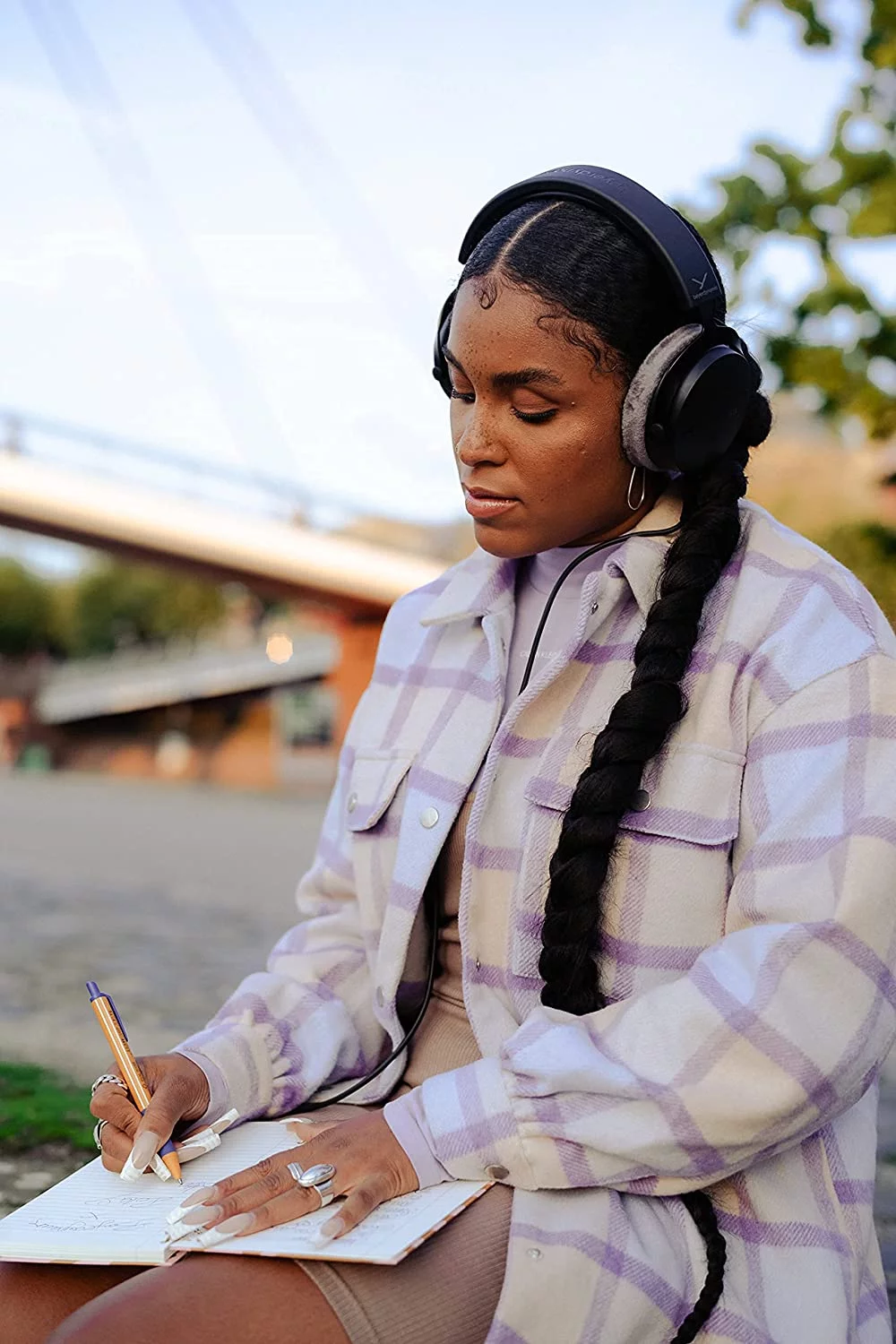Beyerdynamic DT 700 Pro X Closed-Back Studio Headphones Bundle with Detachable Cable, Headphone Splitter, Extension Cable