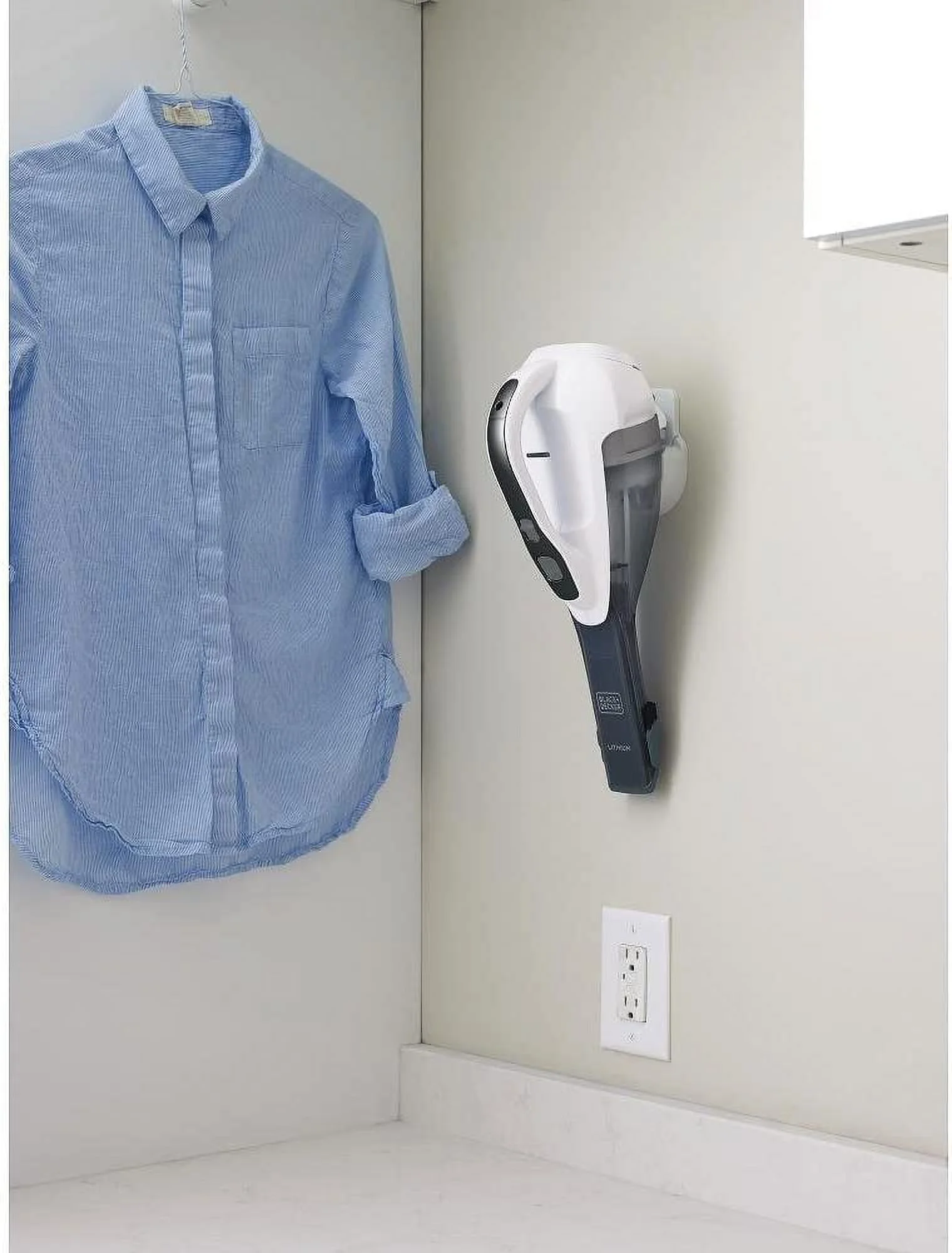 BLACK+DECKER Lithium Hand Vacuum (Ocean Blue), HLVA315J22