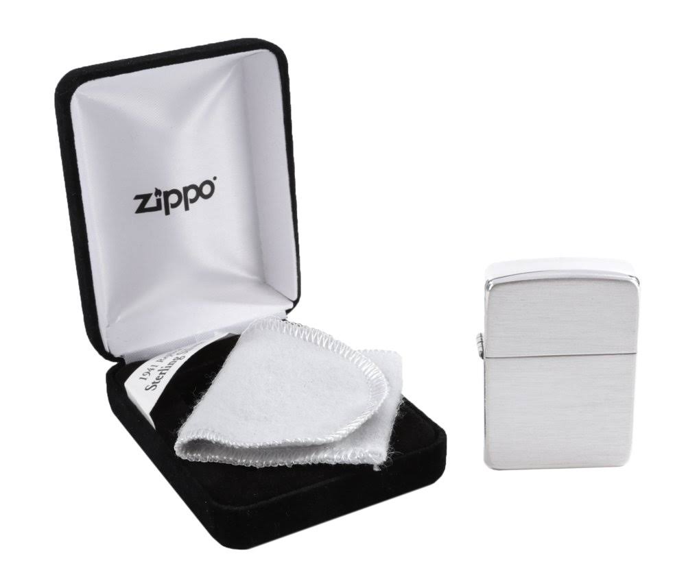 Zippo 1941 Replica Hand Satin Sterling Silver Lighter