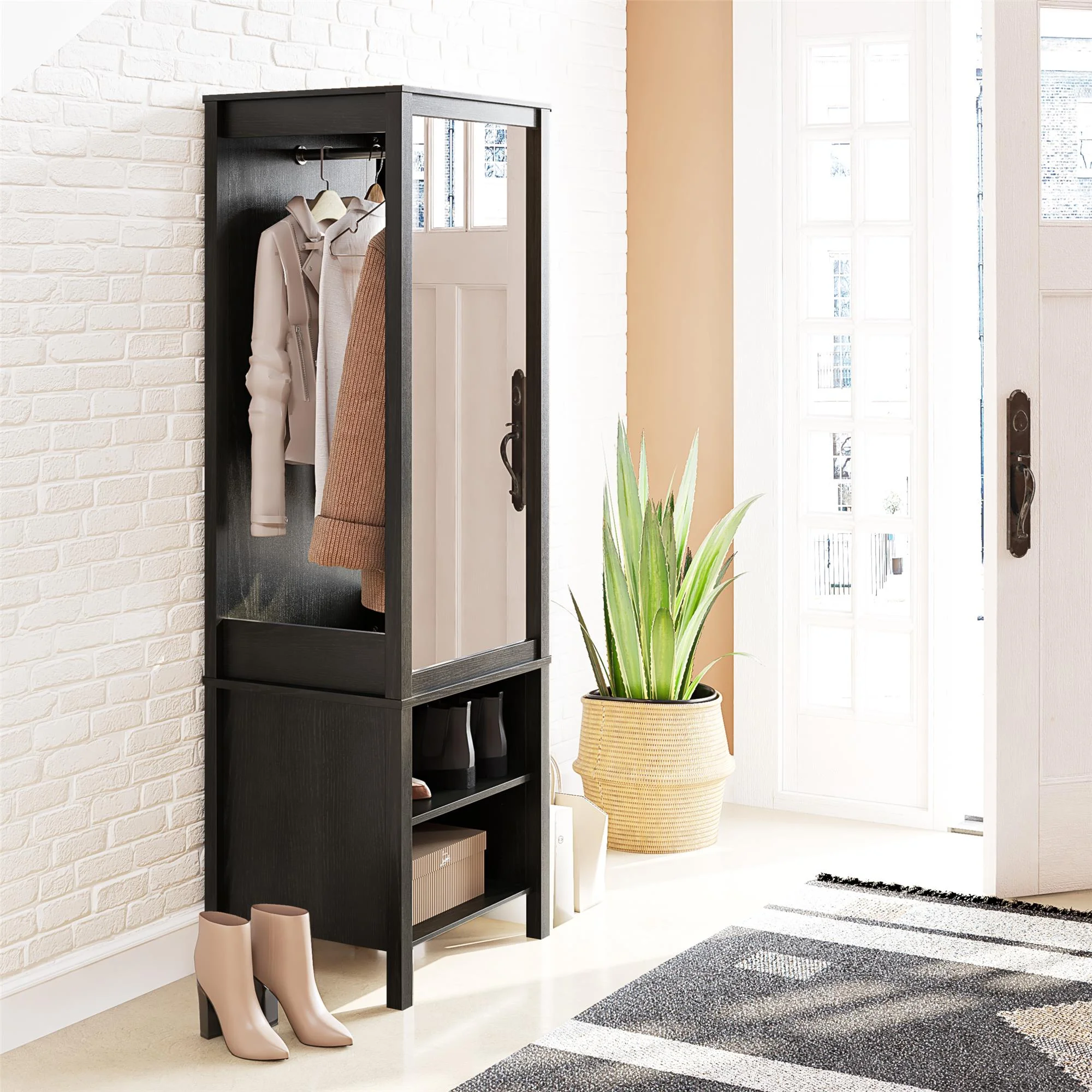 Queer Eye Wimberly Wardrobe, Black Oak