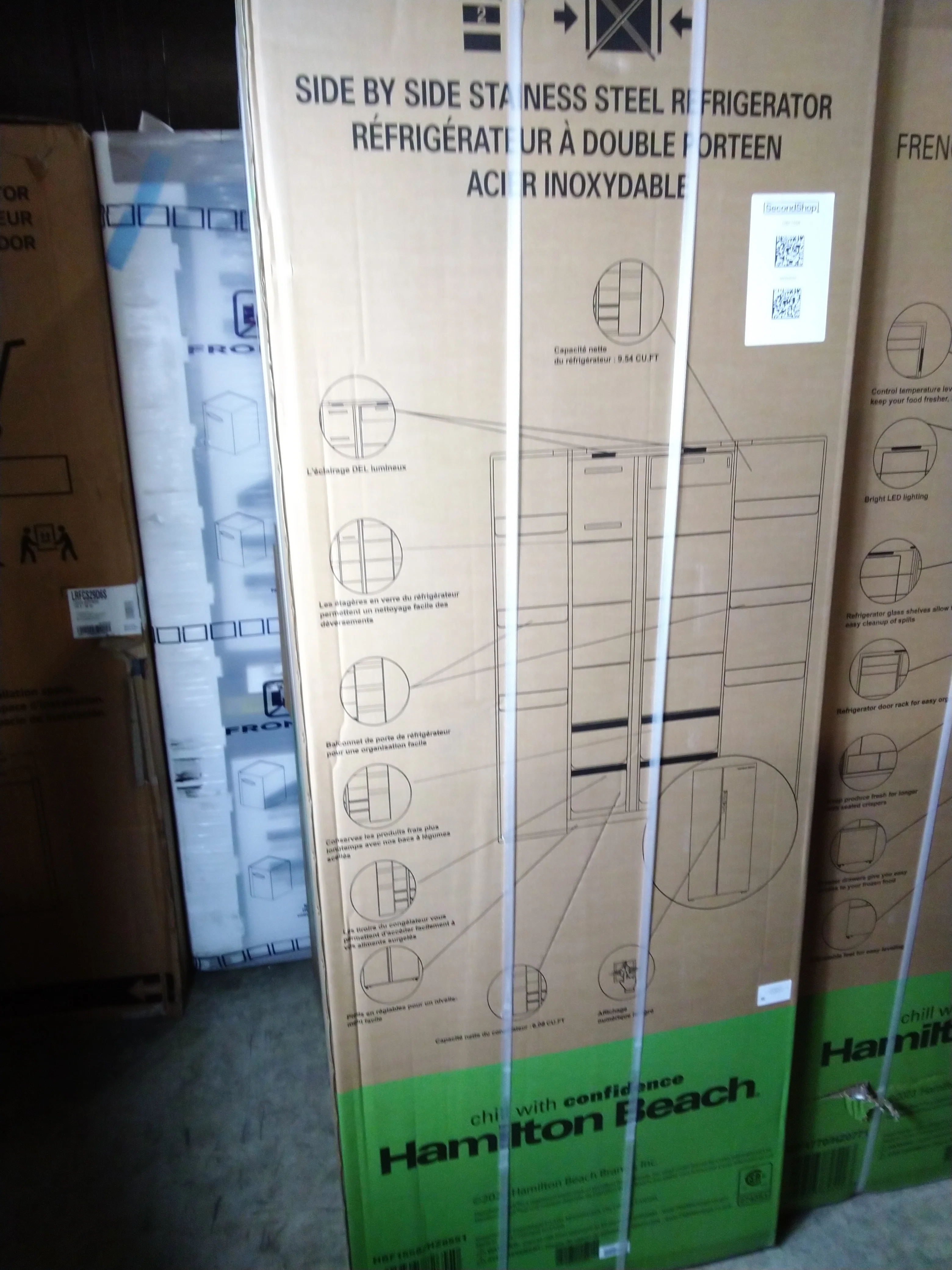 HAMILTON BEACH 33 IN. 15.6 CU. FT. COUNTER DEPTH SIDE BY SIDE REFRIGERATOR - HBF1558