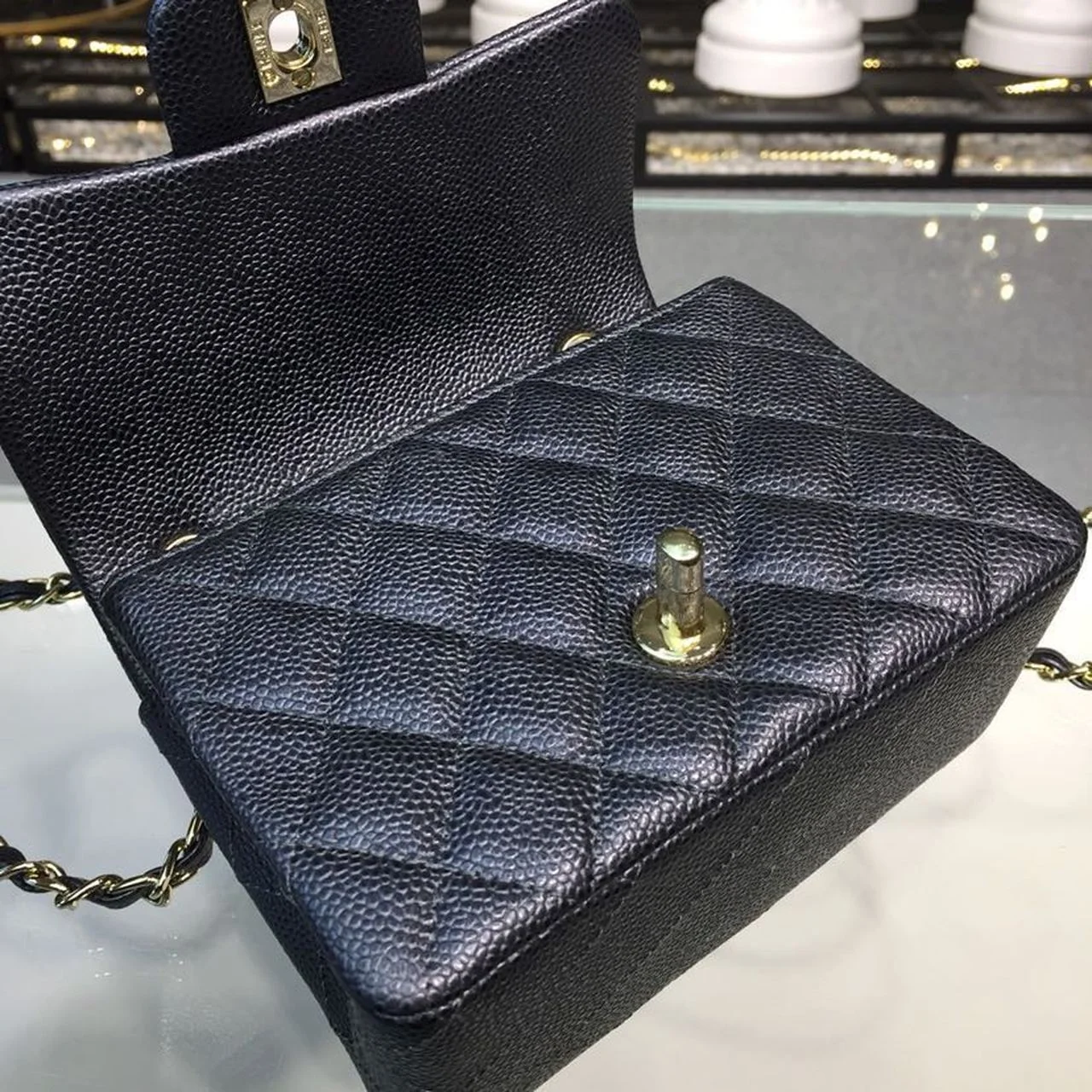 Chanel Mini Flap Bag Caviar Black For Women, Women&rsquo;s Bags, Shoulder And Crossbody Bags 6.7in/17cm A35200