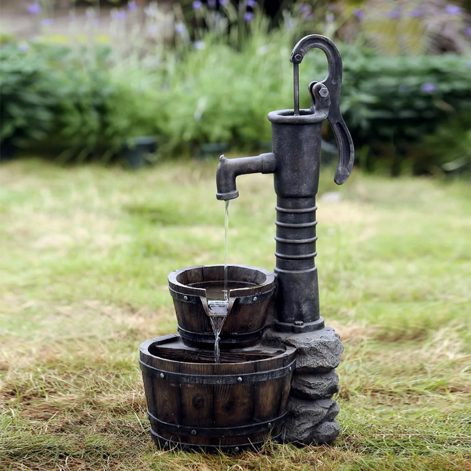 Fountain Cellar  Old Fashion Water Pump Water Fountain