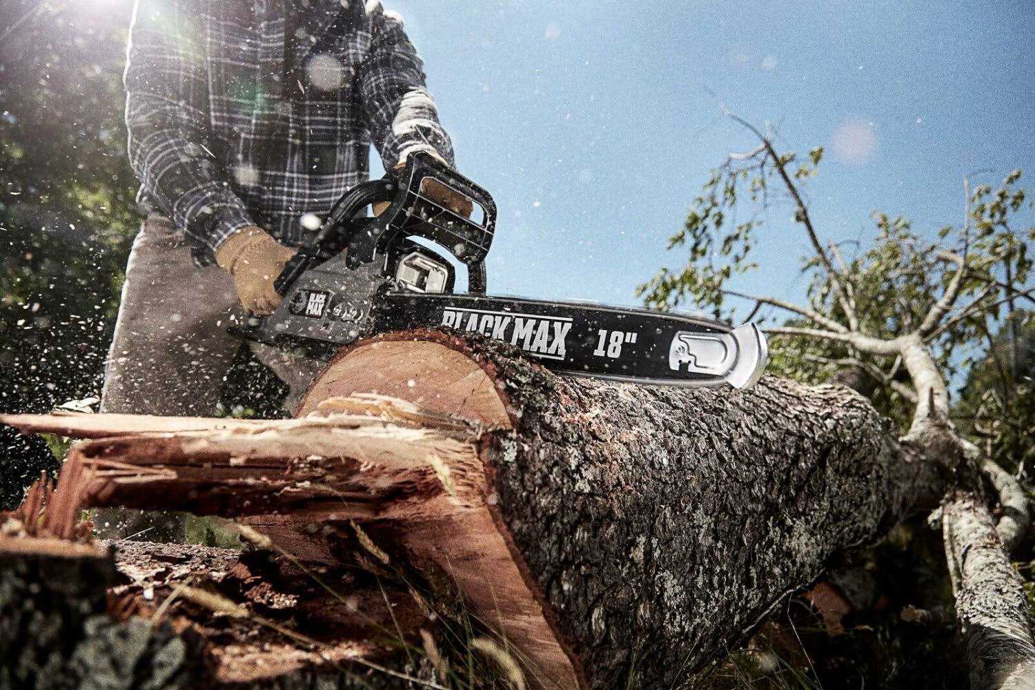 Black Max 18-inch GAS Chainsaw 38cc 2-Cycle Engine BM3818