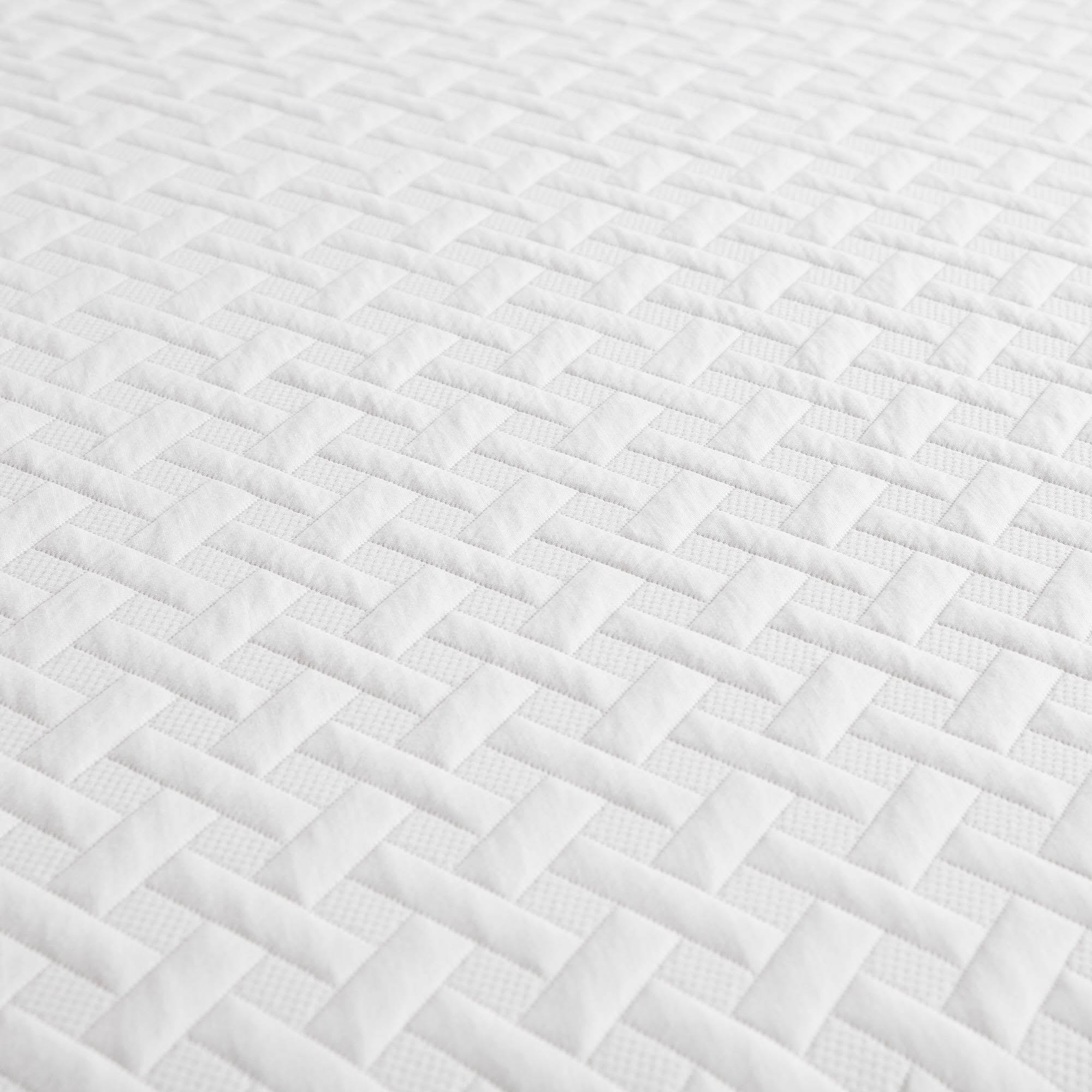 Lucid Comfort Collection 5x22 Gel Memory Foam Mattress - Twin