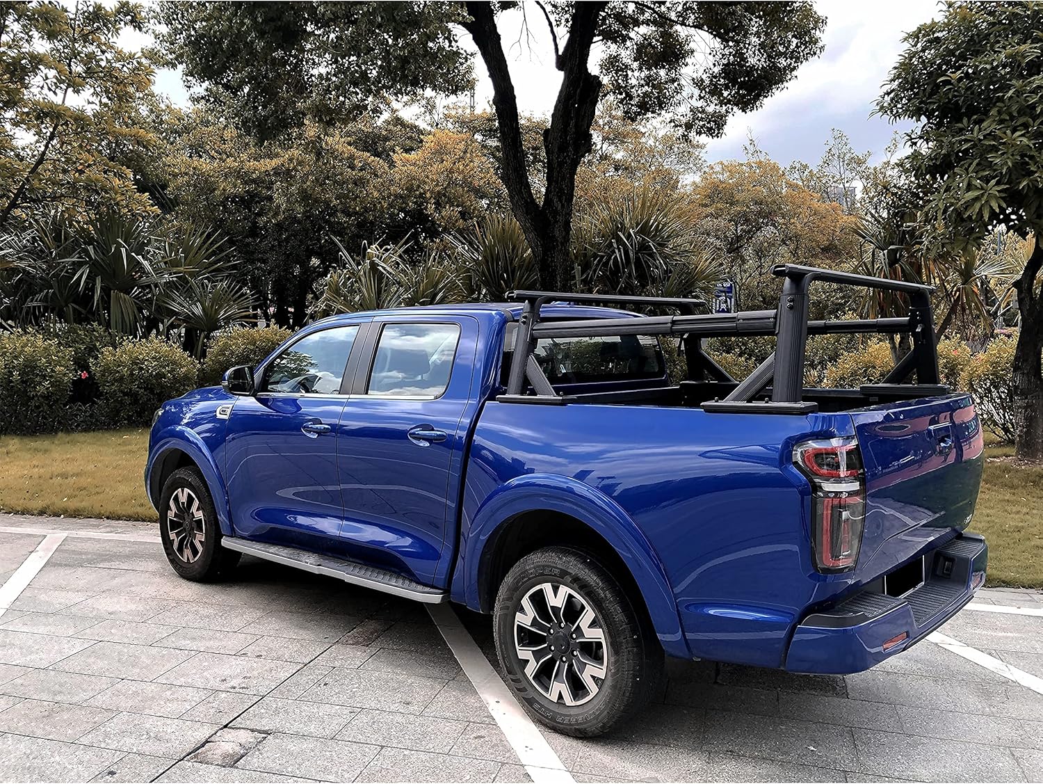 Aluminum Retractable Truck Bed Rack Hauling Cargo Rack System Universal for Pickup Trucks No Drill & Clamp On