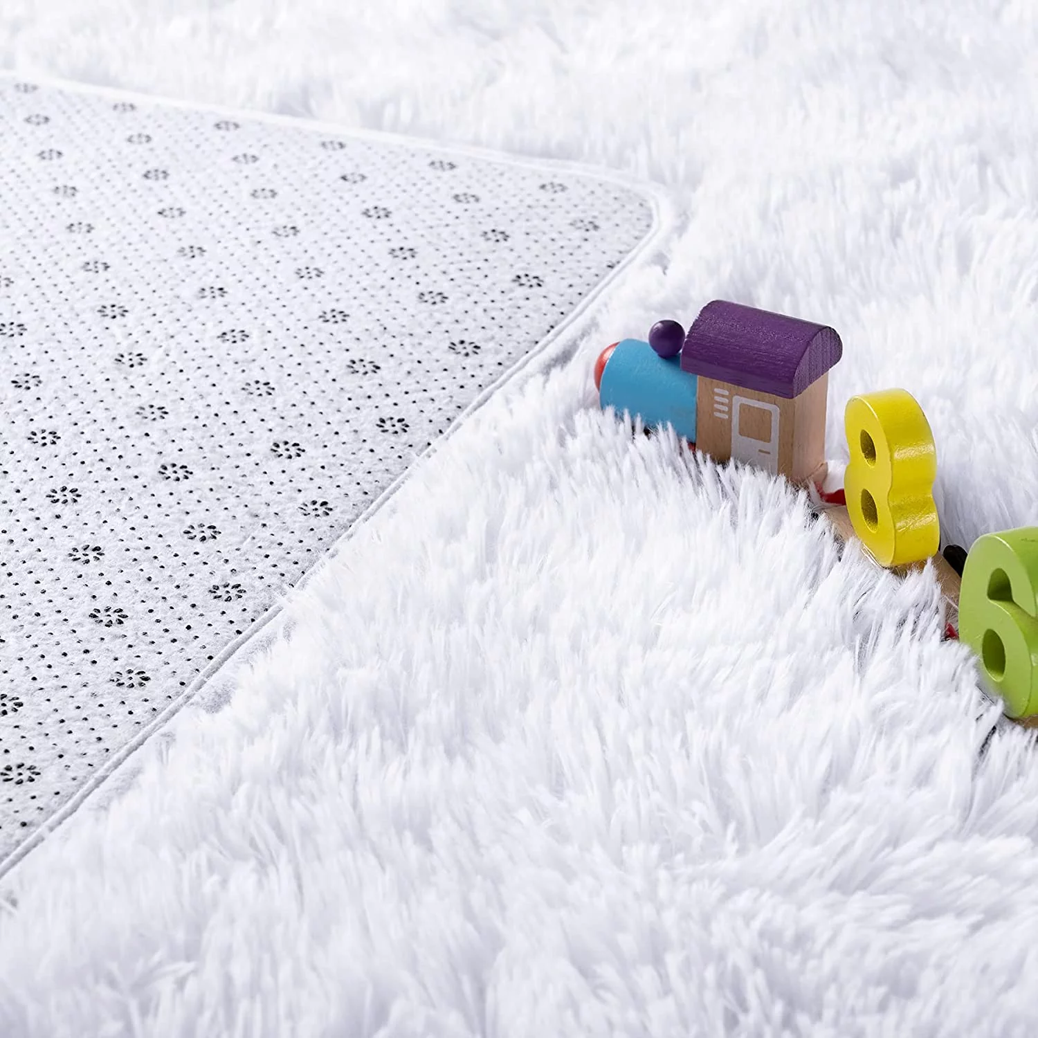 Junovo Super Soft Fluffy Area Rugs Modern Shag Rug for Bedroom Living Room,Cute Carpets for Kids Nursery Girls Home Dorm,5'x8',White