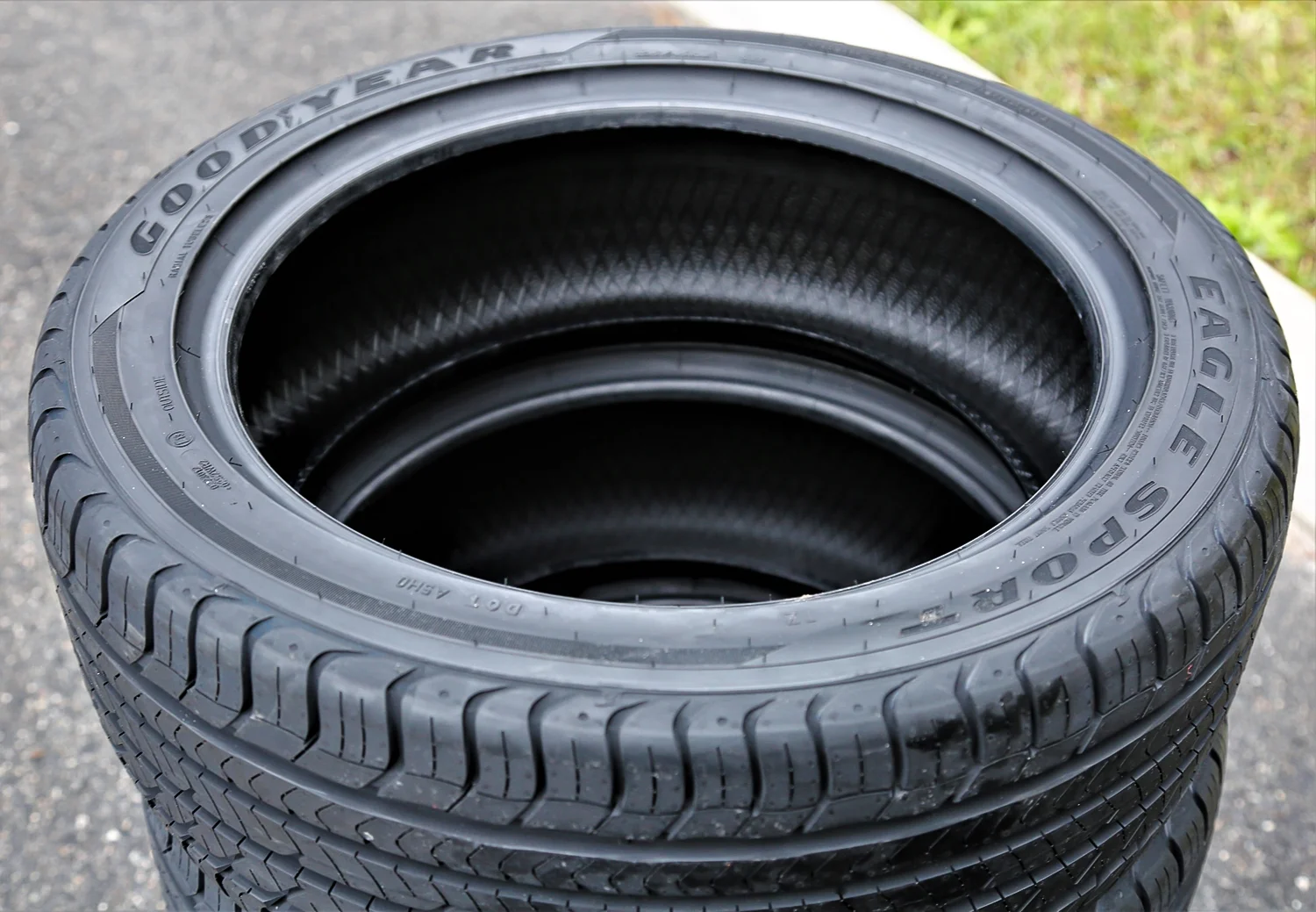 Goodyear Eagle Sport TZ 225/40R18 92Y High Performance Tire Fits: 2014-15 Honda Civic Si, 2013 Toyota Corolla LE