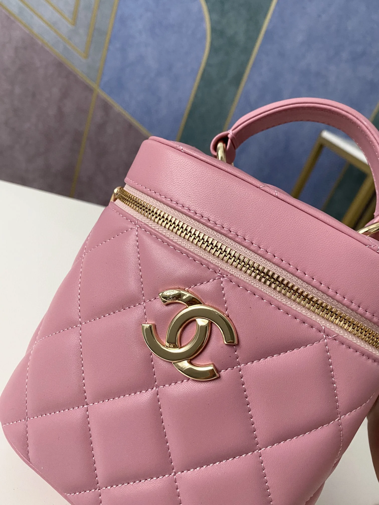 Chanel Vanity Case Gold Hardware Pink For Women, Women&rsquo;s Handbags, Shoulder Bags 9.4in/24cm