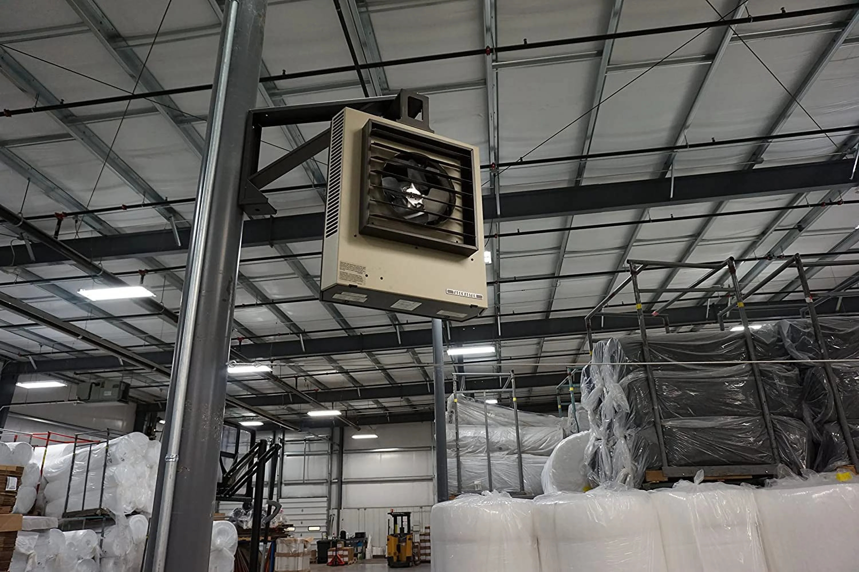 TPI/Raywall F2F5103N 5100 Series Fan Forced Unit Heater 400 cfm, 1/3 Phase, 208 Volt, 3.3 Kilo-Watt