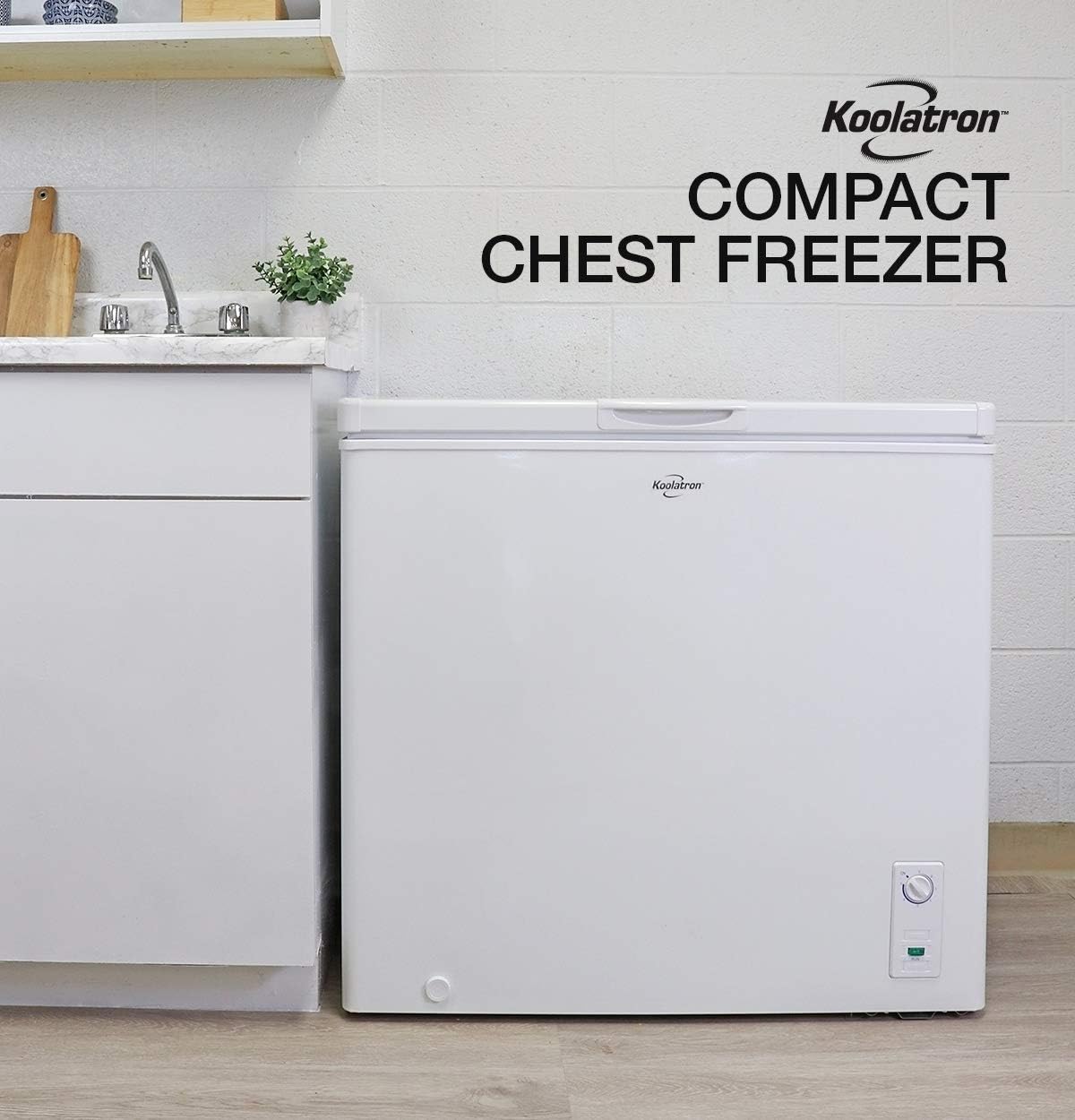 Koolatron KTCF195 Compact Top-Opening Chest, Mini Freezer with 7.0 Cubic Feet Capacity-Ideal for Home, Apartment, Condo, Cabin, Basement, Garage-White