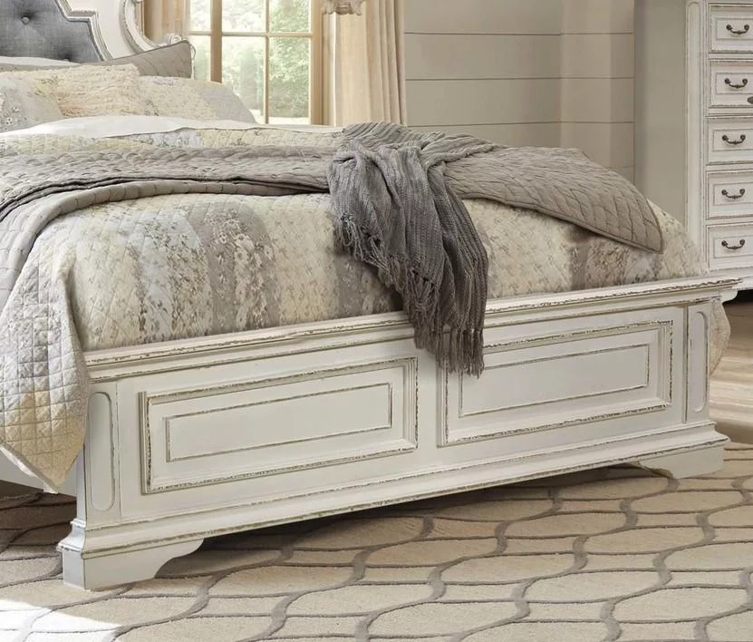 Country Distressed Whitewash Tufted King Bed McFerran B738 Classic