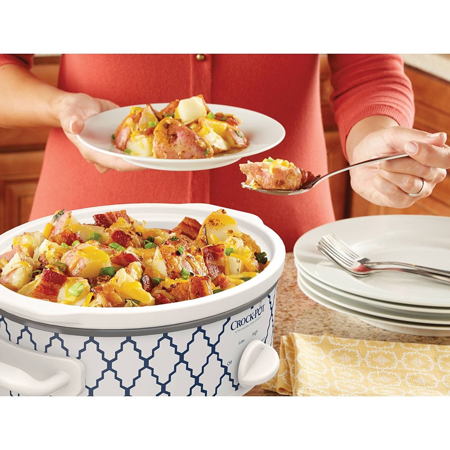 Crock-pot Casserole Crock Mini Oval Slow Cooker, 2.5-Quart, Blue White/ Trellis